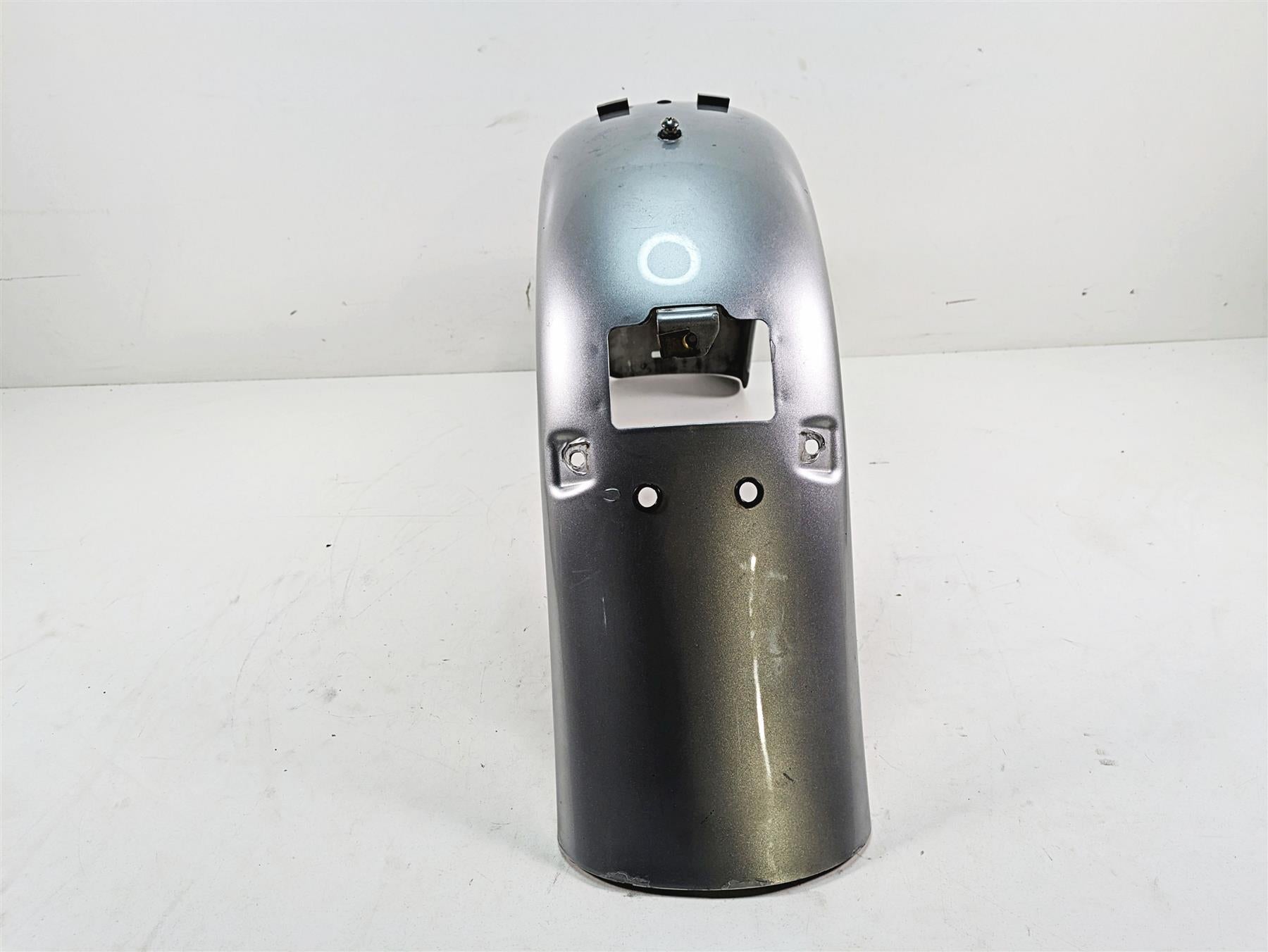 2012 Harley FLD Dyna Switchback Rear Fender Brilliant Silver Pearl 60400-12 {{ shop.shopifyCountryName }} - Mototech271