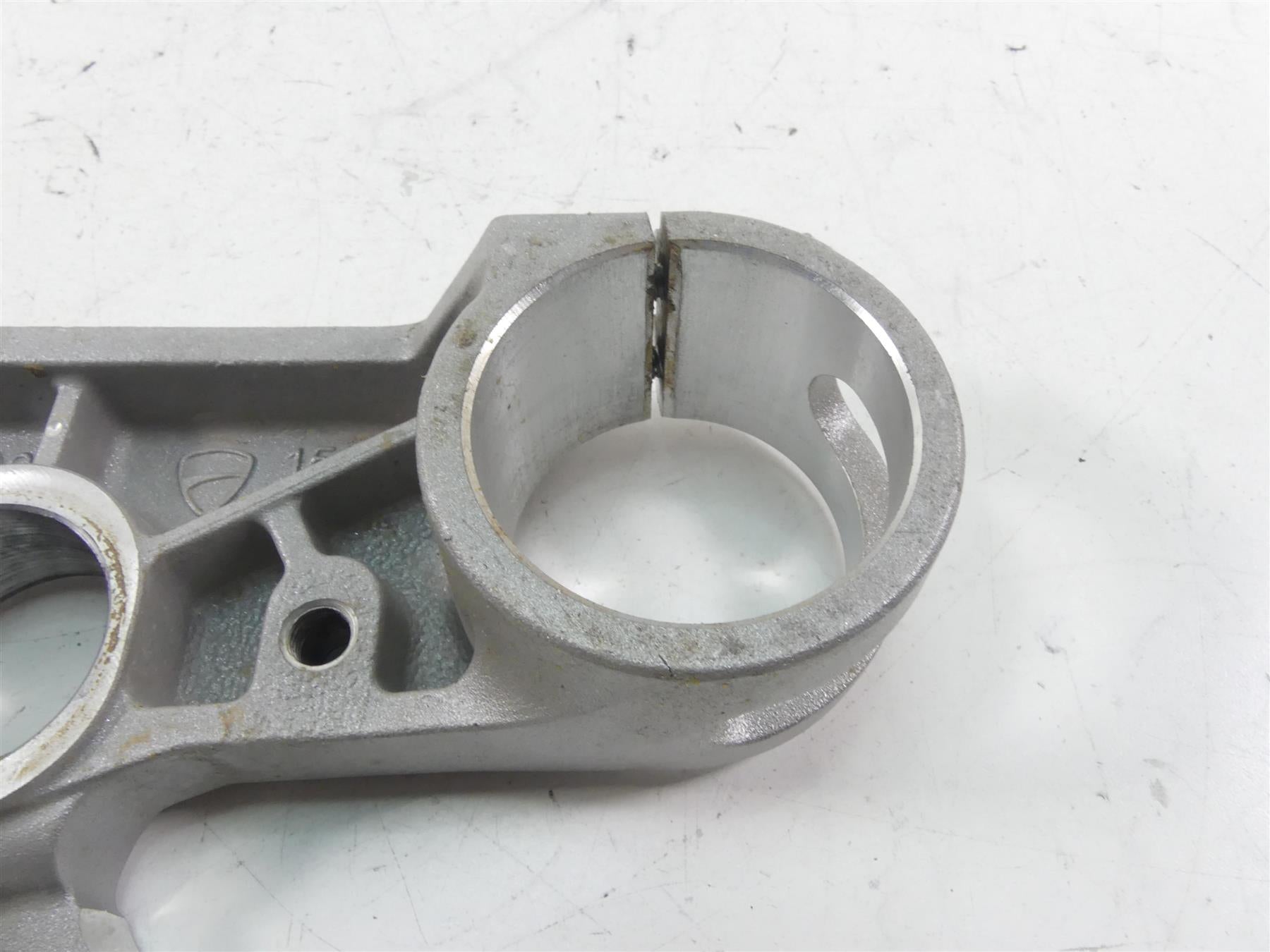 2020 Ducati Multistrada 1260 Enduro Upper Triple Tree Steering Clamp 34111681AA {{ shop.shopifyCountryName }} - Mototech271