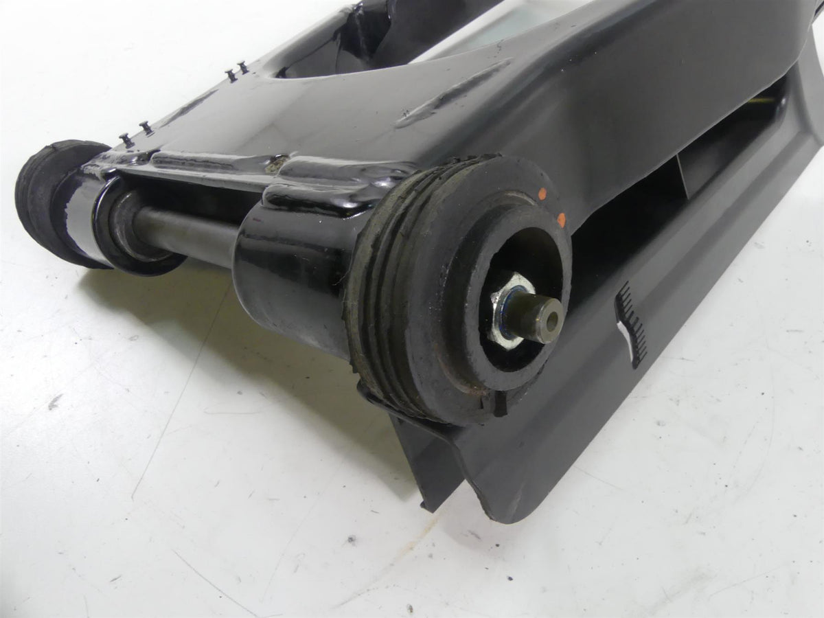 2007 Harley Touring FLHTCU SE CVO Electra Glide Swingarm + 1" Axle 47549-02A {{ shop.shopifyCountryName }} - Mototech271