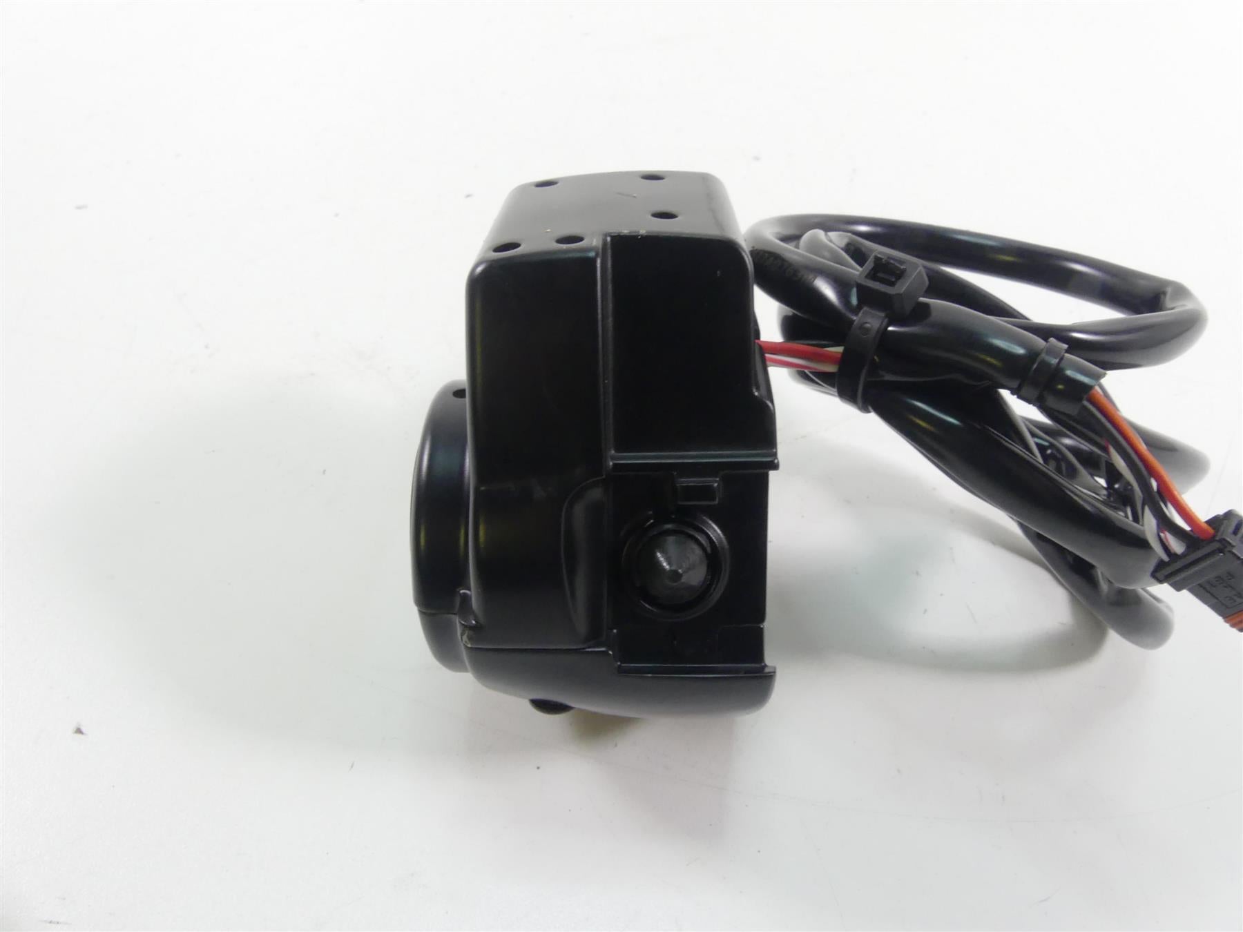 2018 Harley Softail FXFB Fat Bob Left Hand Cruise Control Switch 71500292 {{ shop.shopifyCountryName }} - Mototech271