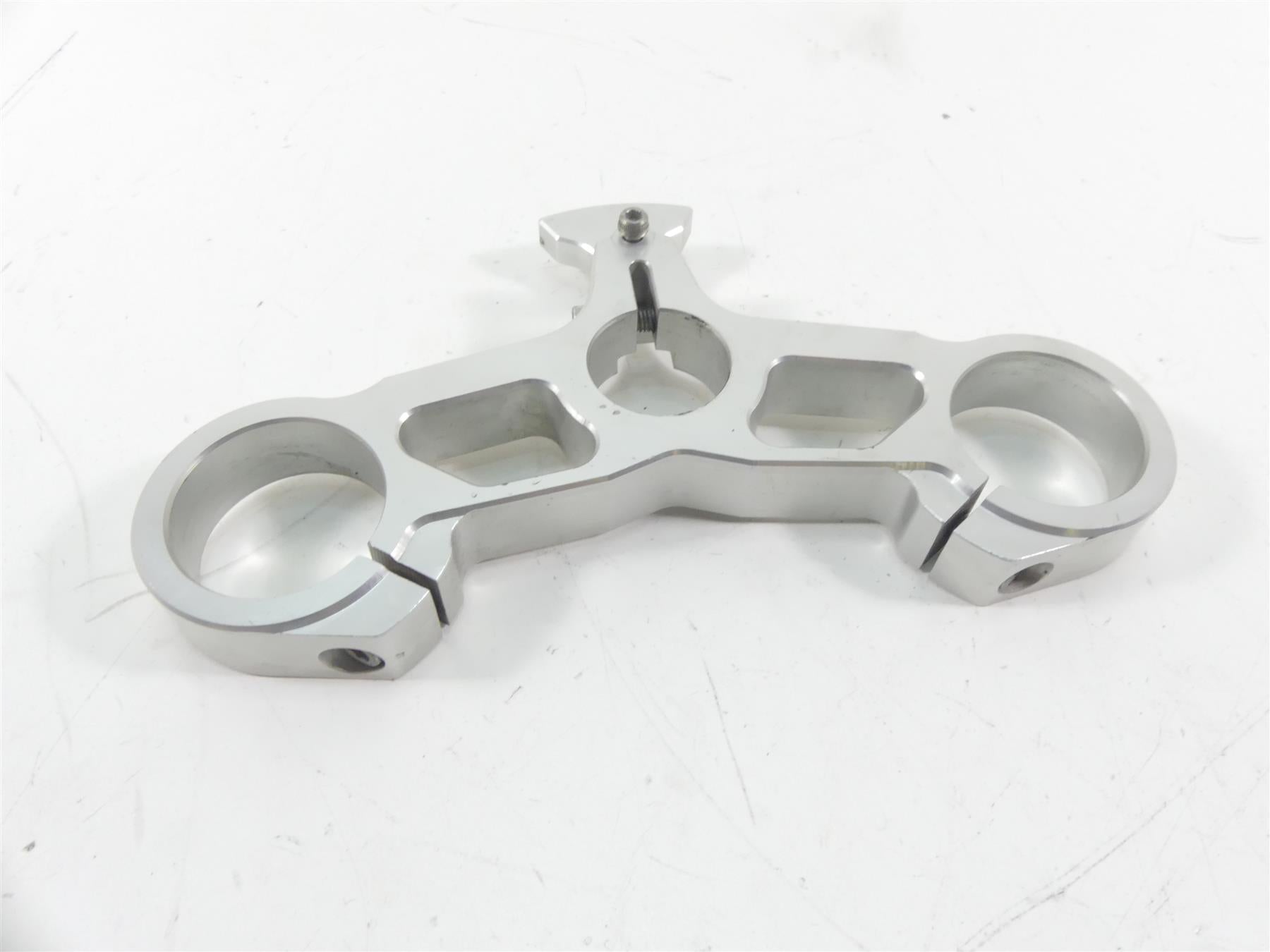 2006 Ducati 999 Biposto Upper Triple Tree Steering Clamp 34110351A {{ shop.shopifyCountryName }} - Mototech271