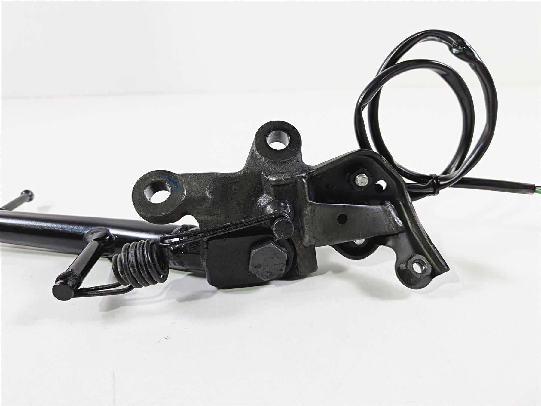 2024 Suzuki GSXR 600 Side Kick Stand Kickstand & Safety Switch 42310-14J00 {{ shop.shopifyCountryName }} - Mototech271