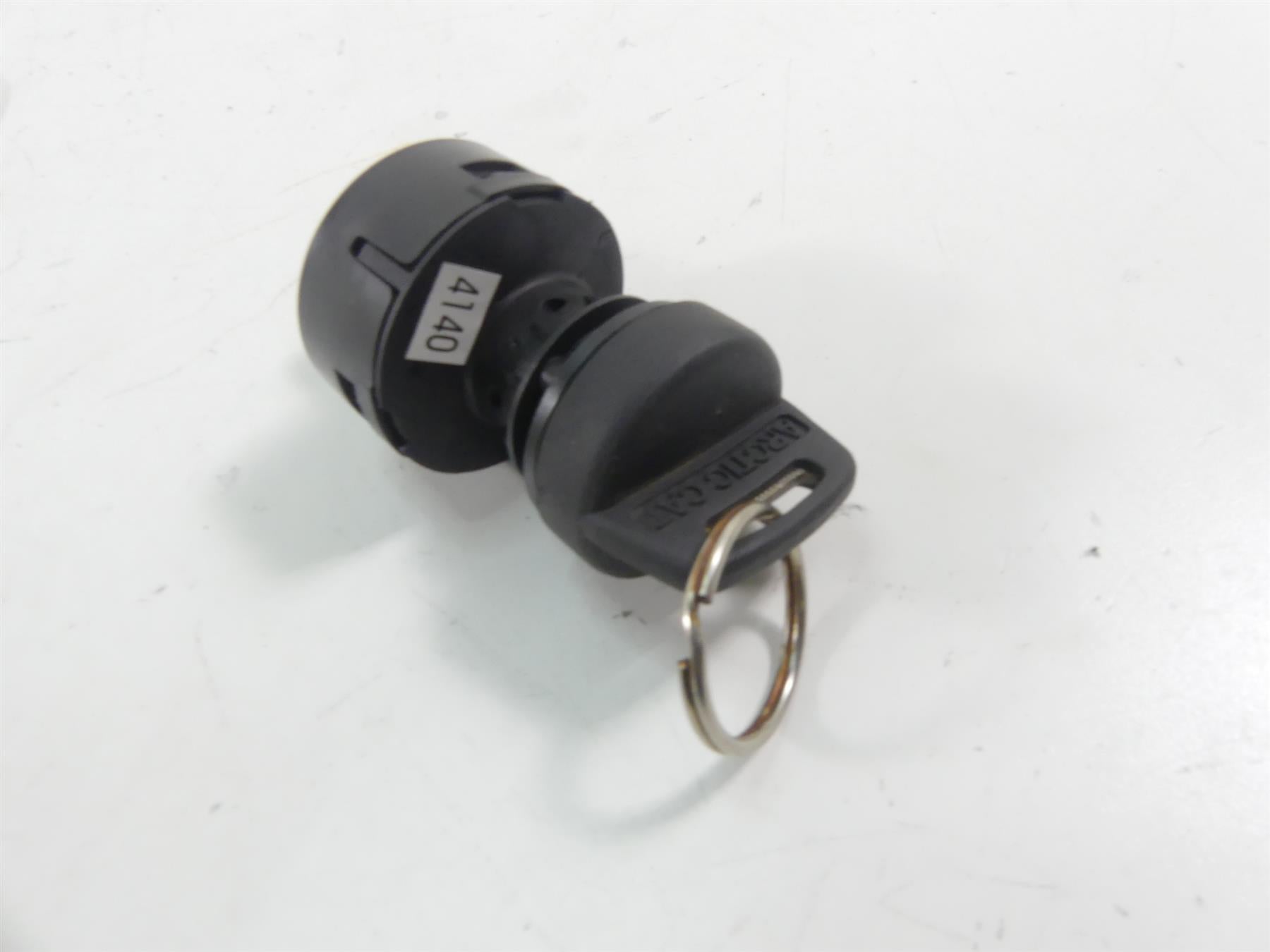 2017 Arctic Mountain Cat M8000 153 Ignition Switch & Key 0609-910 90202 {{ shop.shopifyCountryName }} - Mototech271