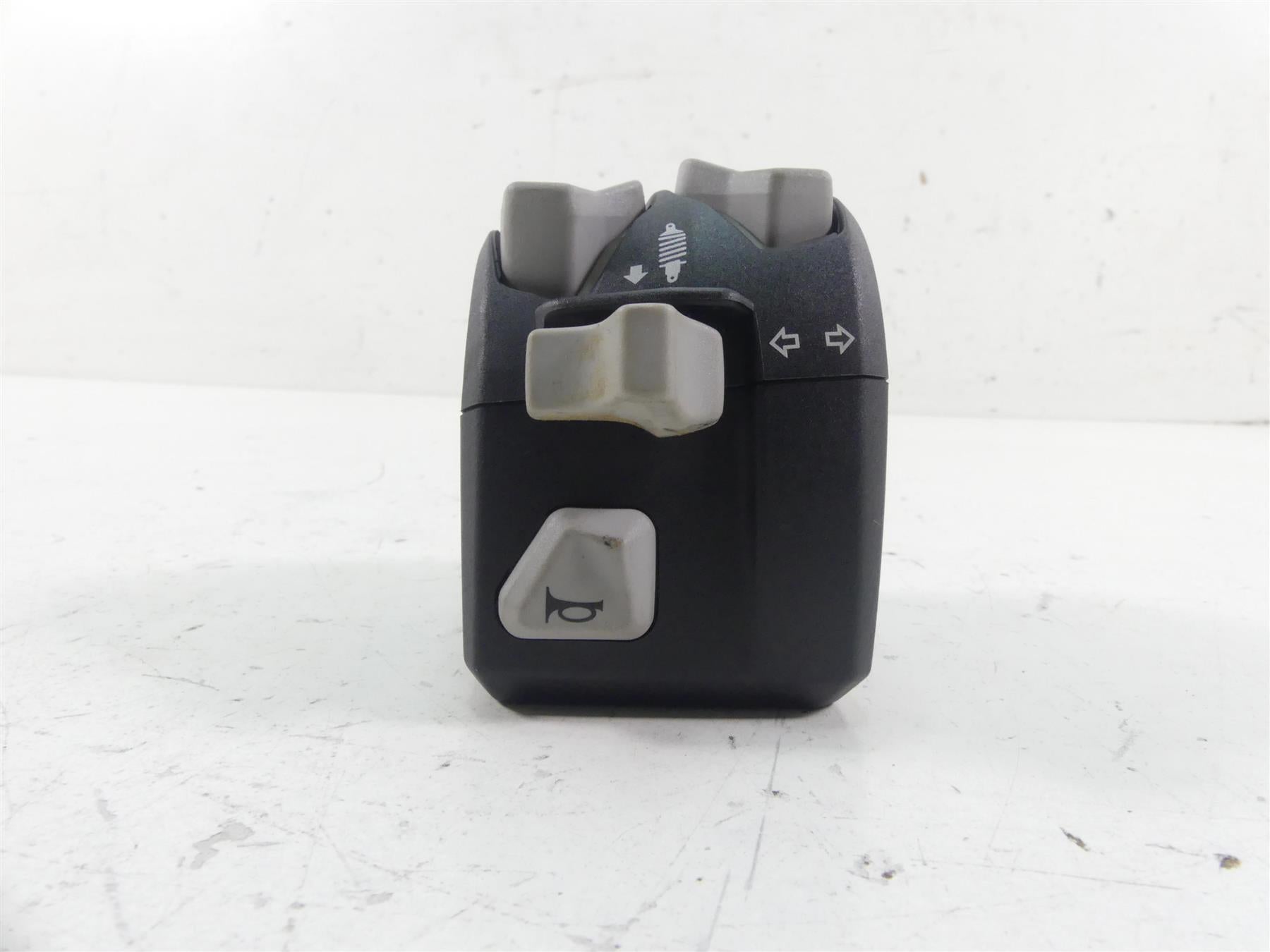 2020 Ducati Multistrada 1260 Enduro Left Hand Cruise Control Switch 65110292B {{ shop.shopifyCountryName }} - Mototech271