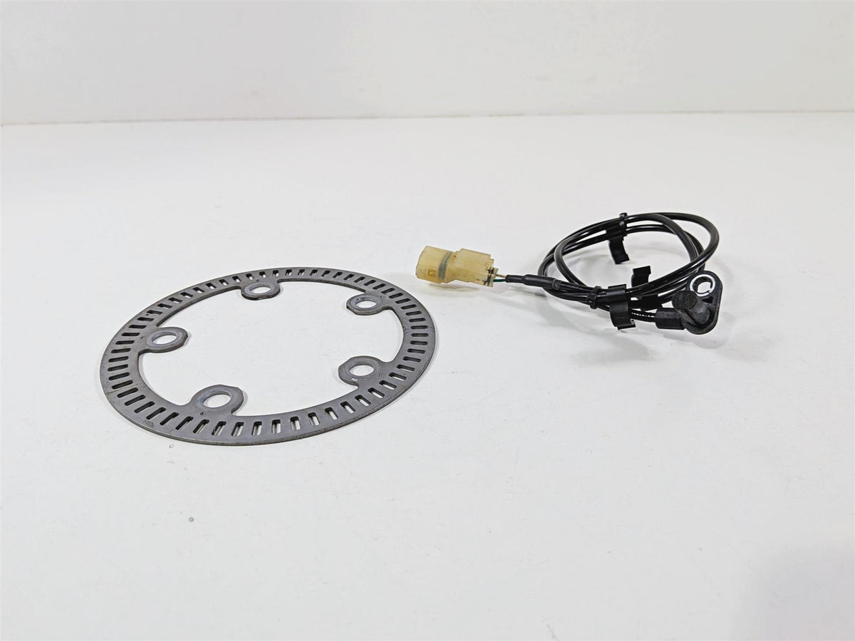 2019 Triumph Speed Triple RS 1050 Front Abs Brake Wheel Speed Sensor T2029270 {{ shop.shopifyCountryName }} - Mototech271
