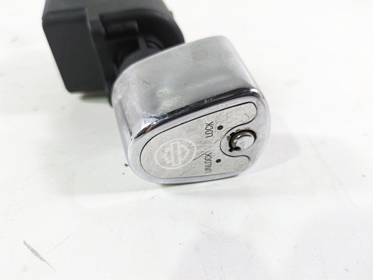 2008 Harley Touring FLHTCU E-Glide 105TH Ignition Switch Key Lock Set 71572-06 {{ shop.shopifyCountryName }} - Mototech271