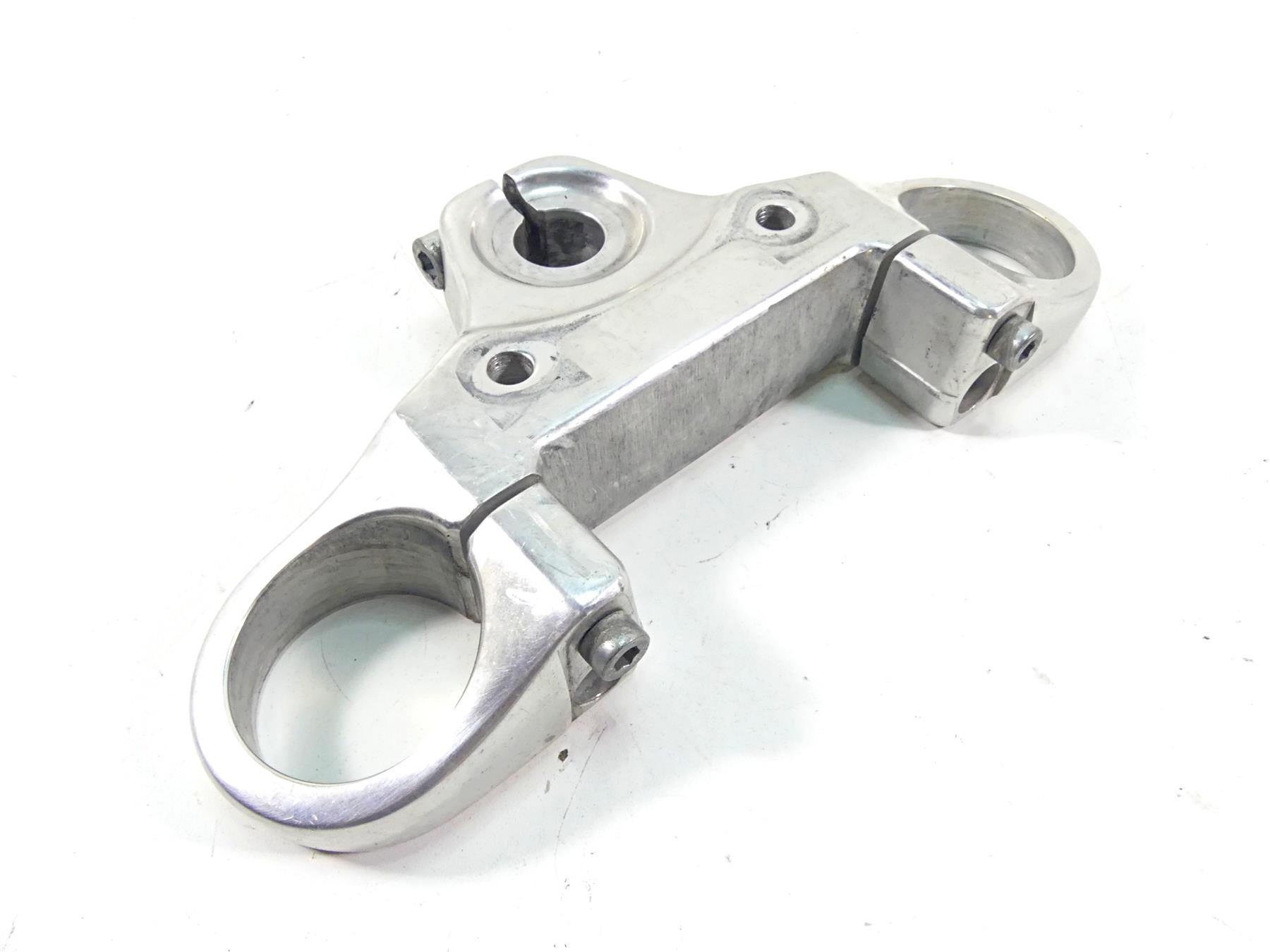 2013 Harley VRSCF Muscle Vrod Upper Triple Tree Clamp 56mm - Read 46891-09C {{ shop.shopifyCountryName }} - Mototech271
