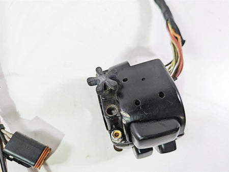 2005 Harley Touring FLHRI Road King Right Hand Control Switch 71589-96B {{ shop.shopifyCountryName }} - Mototech271