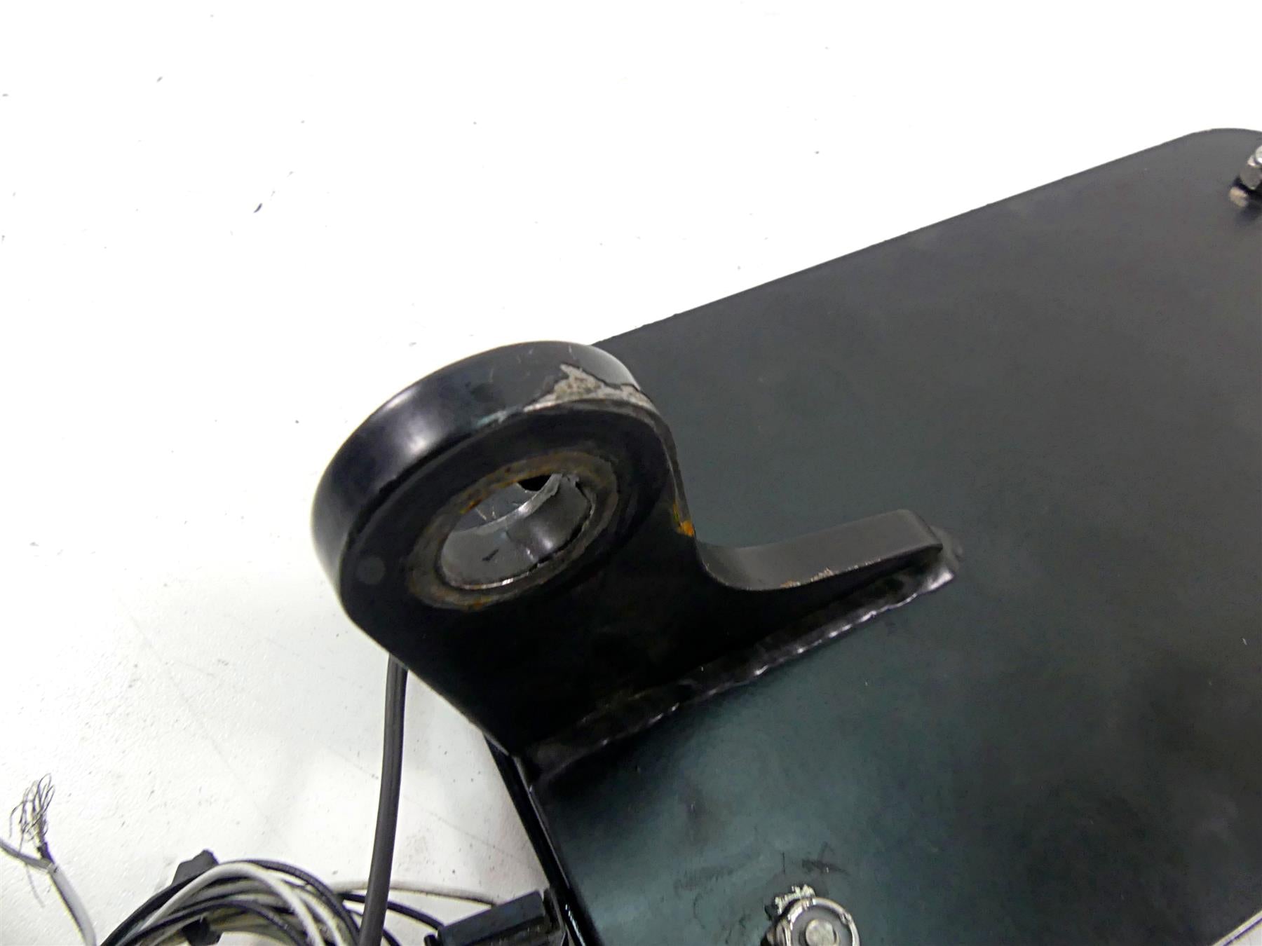 2005 Harley VRSCSE CVO V-Rod Side Led Light License Plate Holder {{ shop.shopifyCountryName }} - Mototech271
