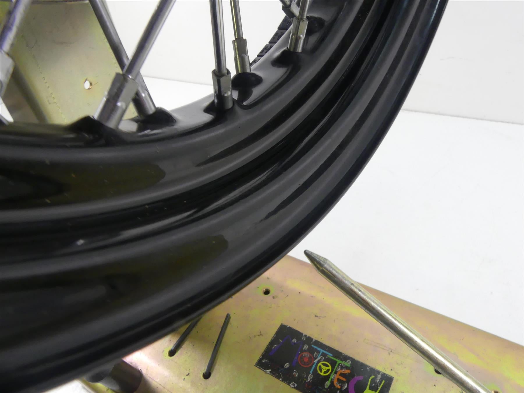 2019 Harley FLHC Softail Heritage Straight Rear Spoke Wheel Rim 16x3 40900488 {{ shop.shopifyCountryName }} - Mototech271