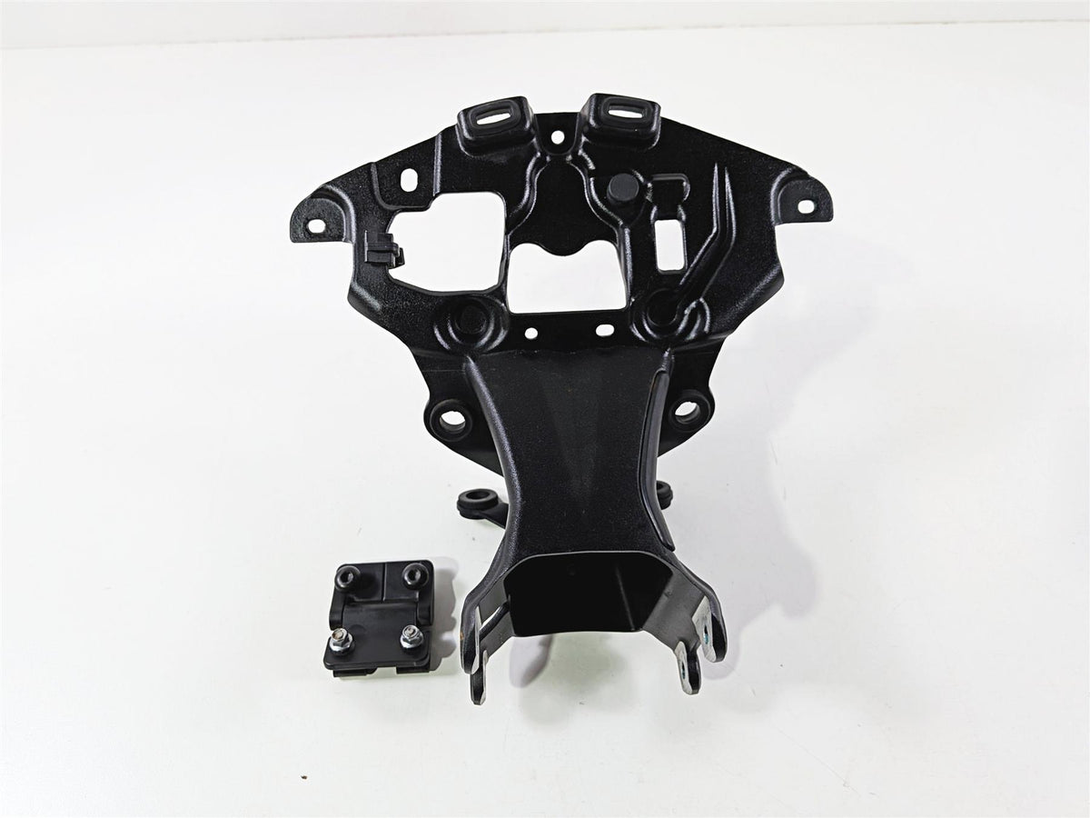 2019 Triumph Speed Triple RS 1050 Front Subframe Stay Carrier T2702886 {{ shop.shopifyCountryName }} - Mototech271