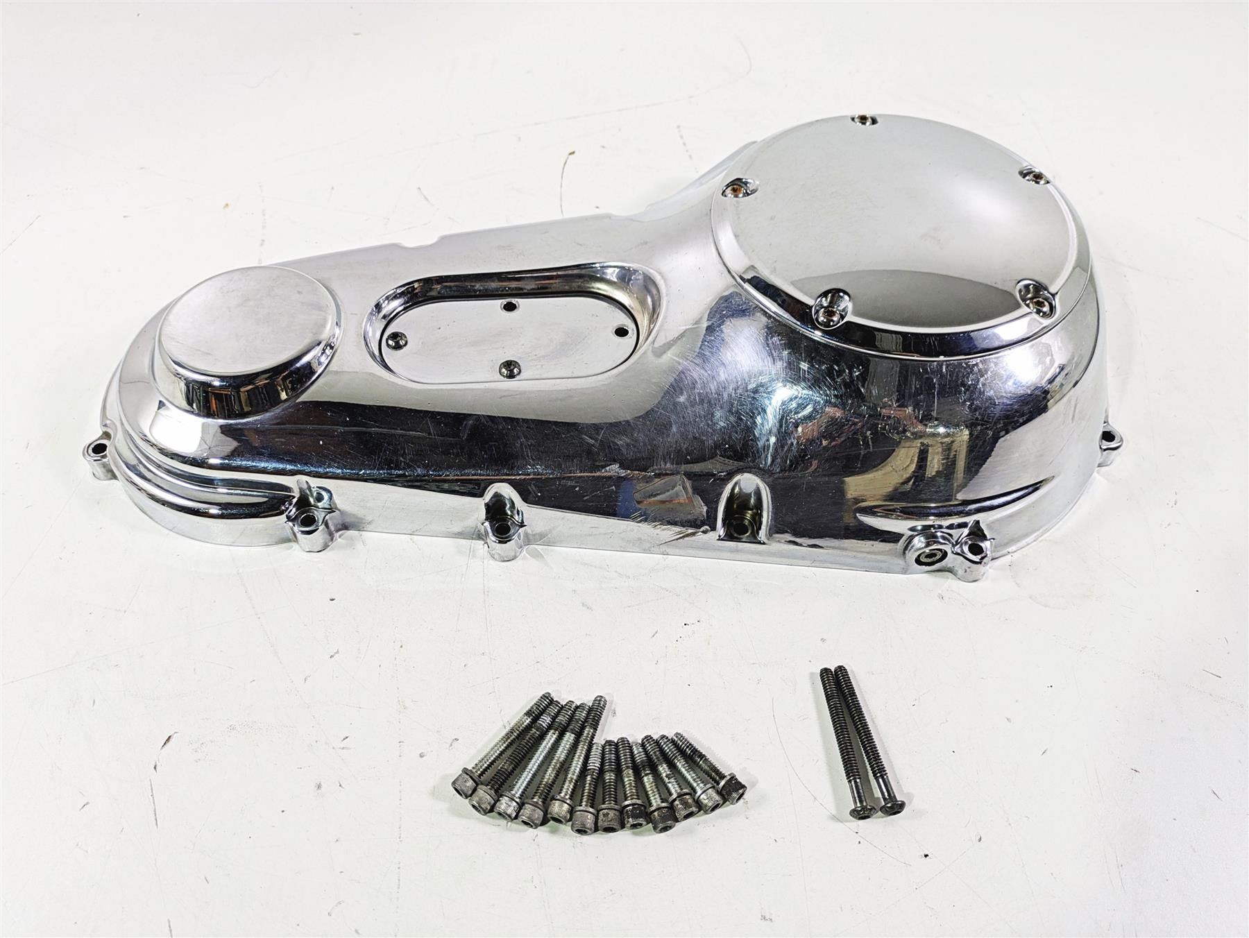2004 Harley FLSTCI Softail Heritage Outer Primary Clutch Cover 60506-99 {{ shop.shopifyCountryName }} - Mototech271