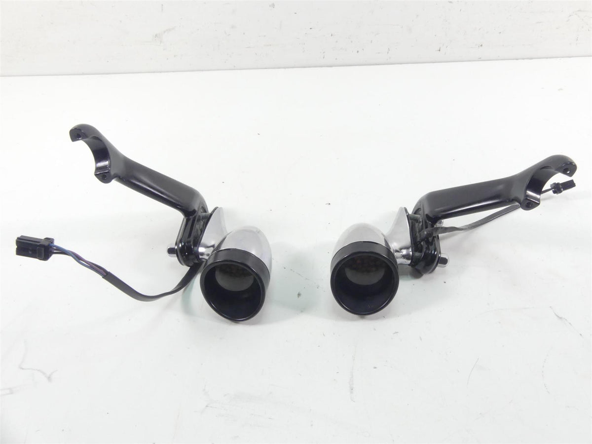 2011 Harley Touring FLTRU Road Glide Front Led Turn Signal Set 69272-05 {{ shop.shopifyCountryName }} - Mototech271
