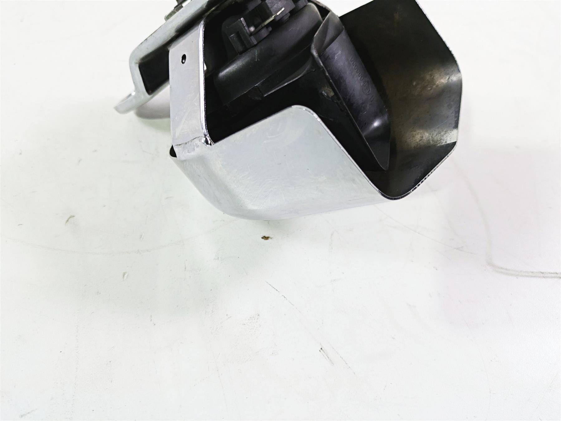 2010 Harley Touring FLHX Street Glide Horn & Chrome Cover 61300478A {{ shop.shopifyCountryName }} - Mototech271