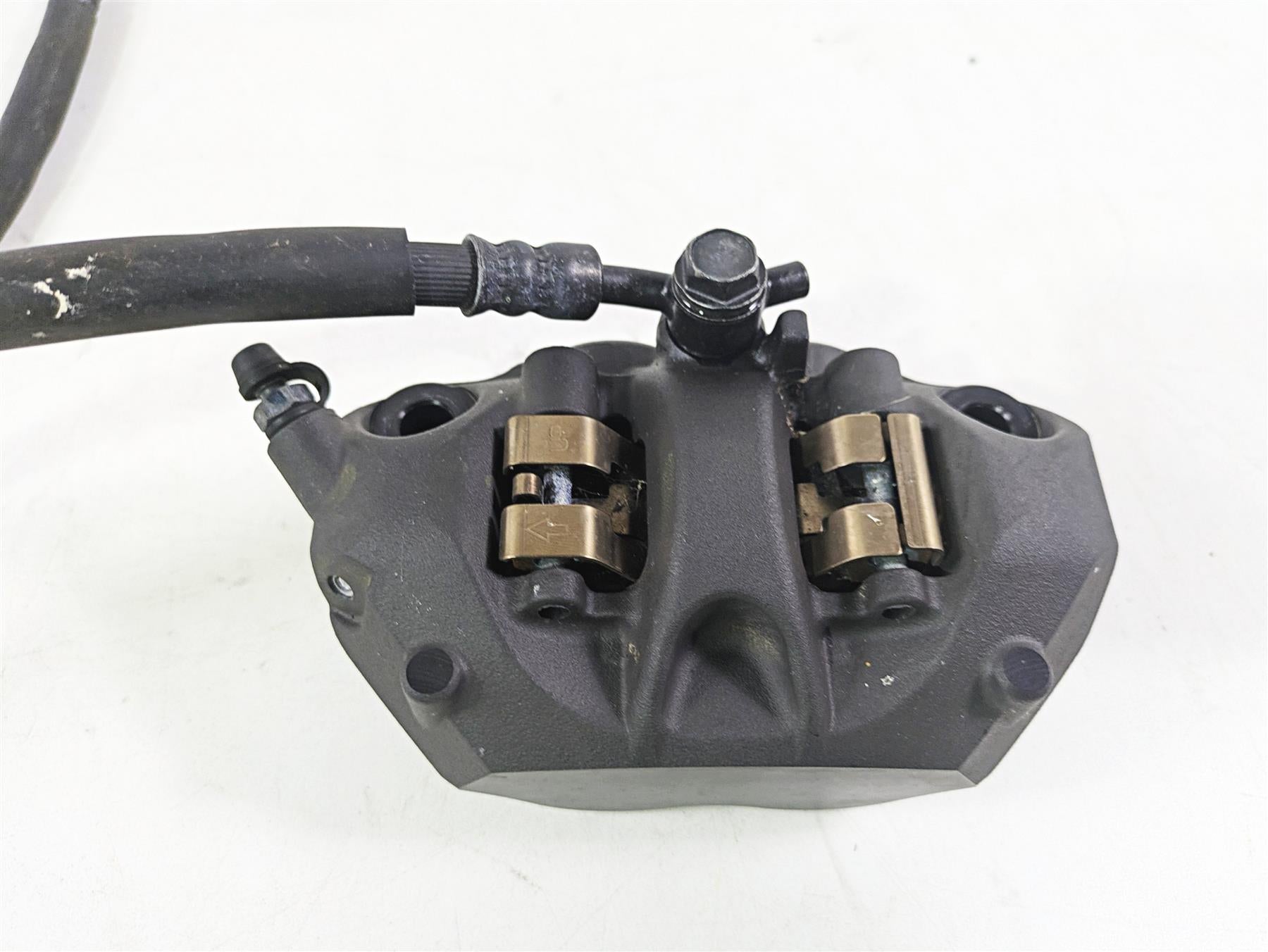 2020 Kawasaki ZX6R Ninja Front Brake Caliper Set Nissin 108mm 43080-0111-DJ {{ shop.shopifyCountryName }} - Mototech271