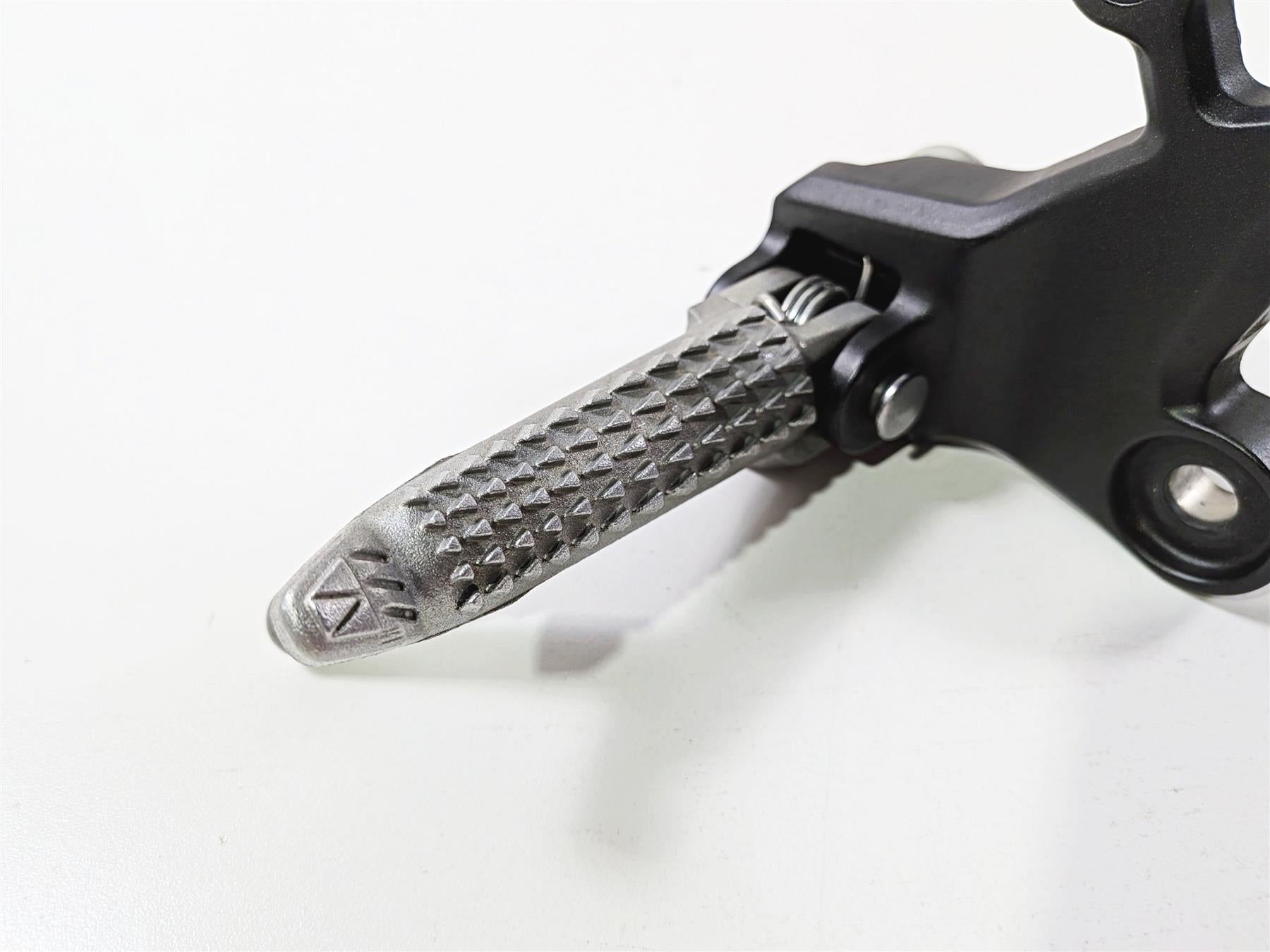 2024 Kawasaki EX500 Ninja 40th An. Right Front Rider Foot Peg & Mount 35063-1408 {{ shop.shopifyCountryName }} - Mototech271