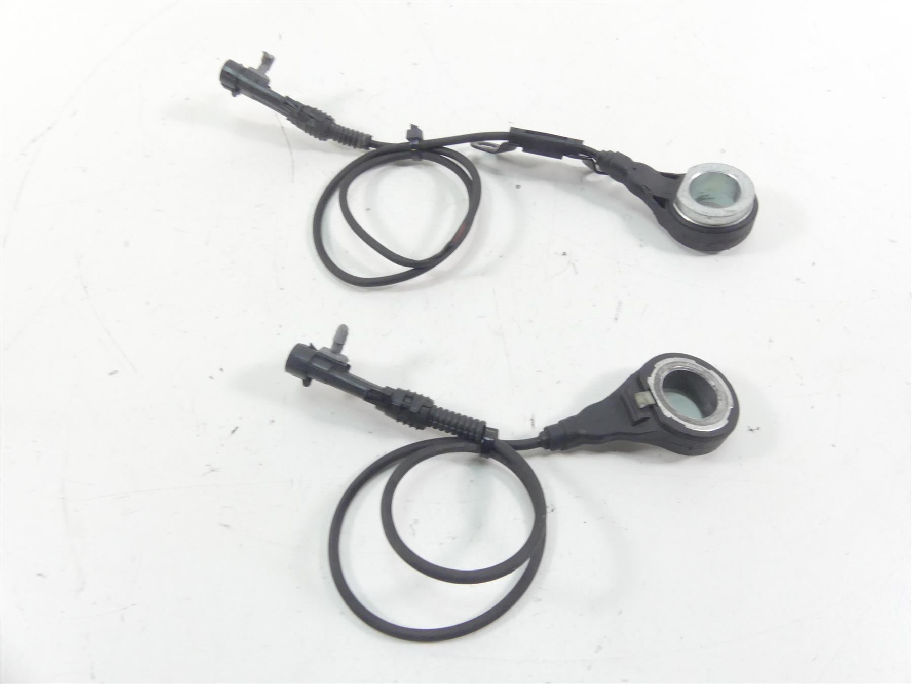 2012 Harley Touring FLHTP Electra Glide Abs Brake Wheel Sensor Set Read 40614-08 {{ shop.shopifyCountryName }} - Mototech271