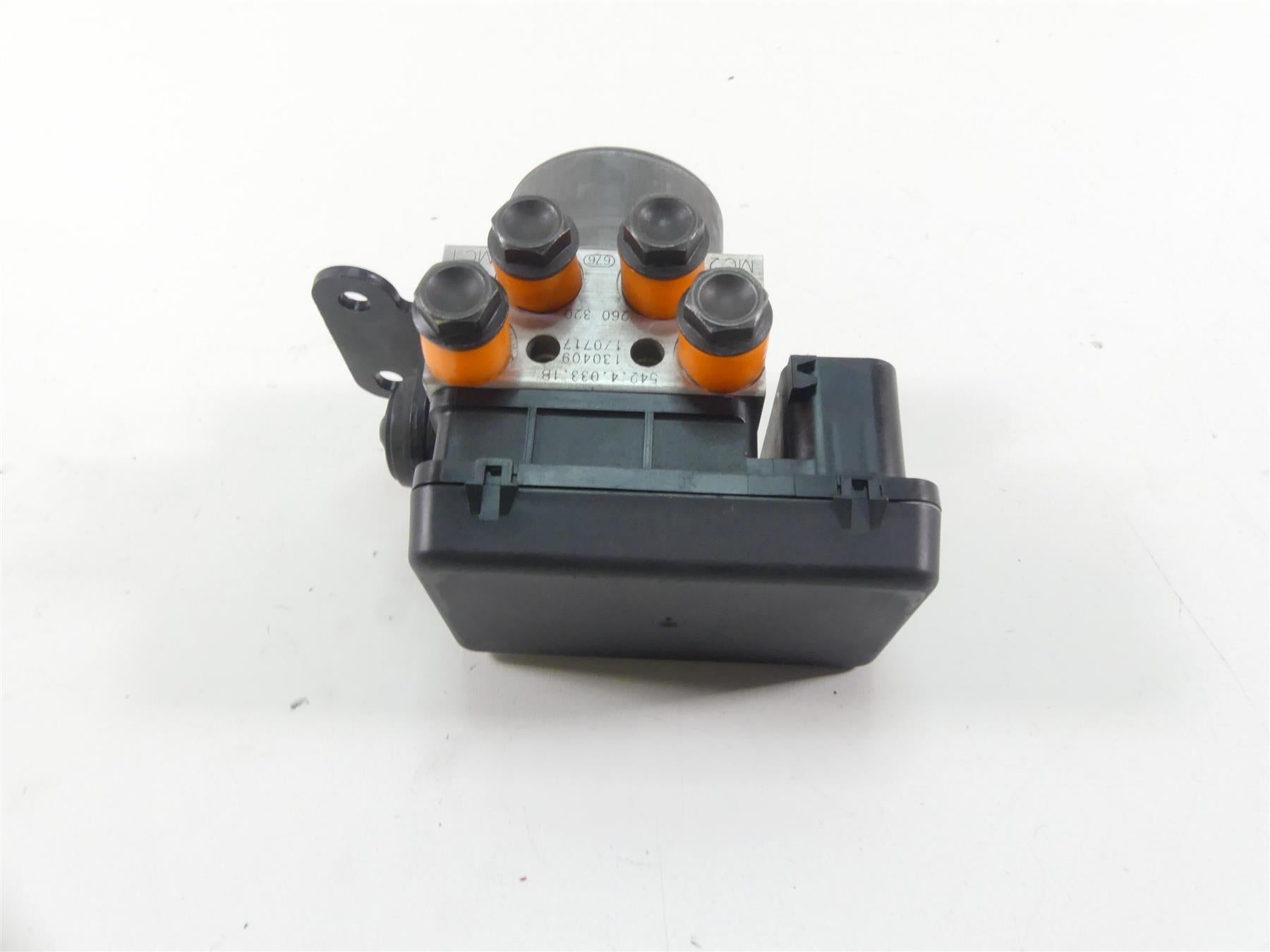 2014 Ducati Hypermotard 821 SP Abs Brake Pump Pressure Module 54240331B {{ shop.shopifyCountryName }} - Mototech271