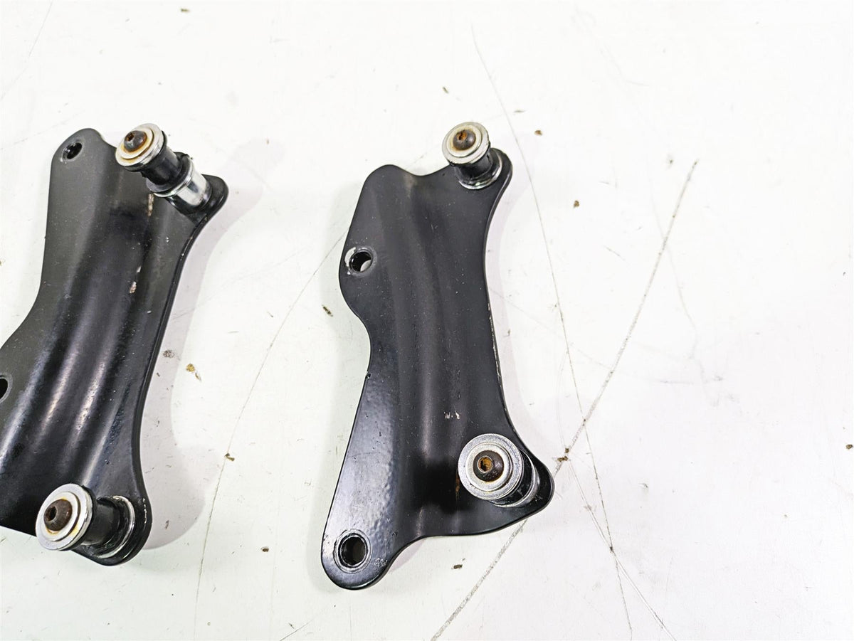 2016 Harley Touring FLTRX Road Glide Sissy Bar Mounts Quick Release 52300353 {{ shop.shopifyCountryName }} - Mototech271
