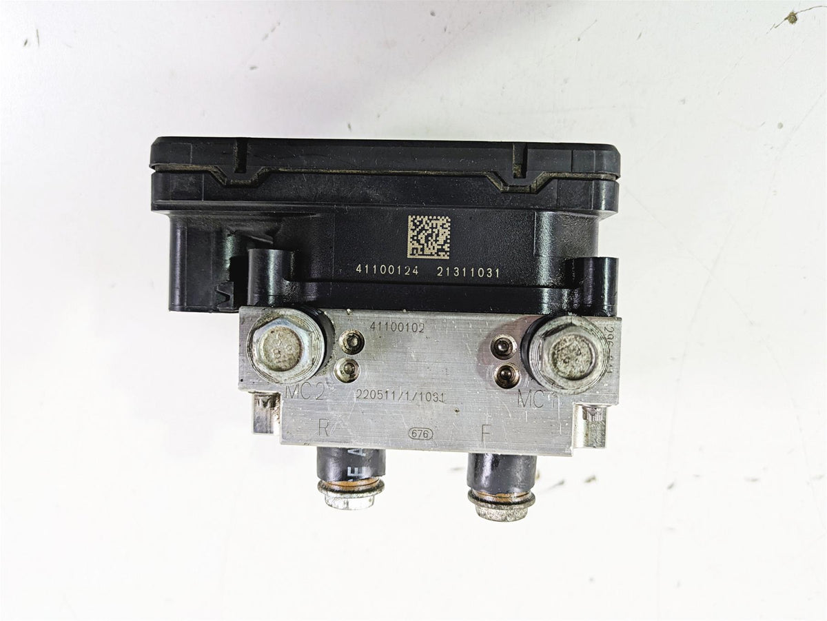 2022 Harley RA1250 S Pan America Abs Brake Pump Unit Module 41100105A {{ shop.shopifyCountryName }} - Mototech271