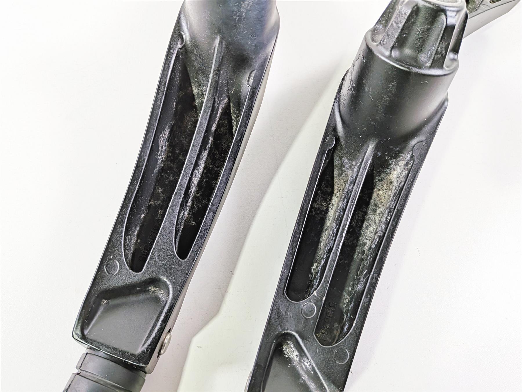 2016 Victory Cross Country Rear Passenger Footpeg Set 5136384 5136385 {{ shop.shopifyCountryName }} - Mototech271