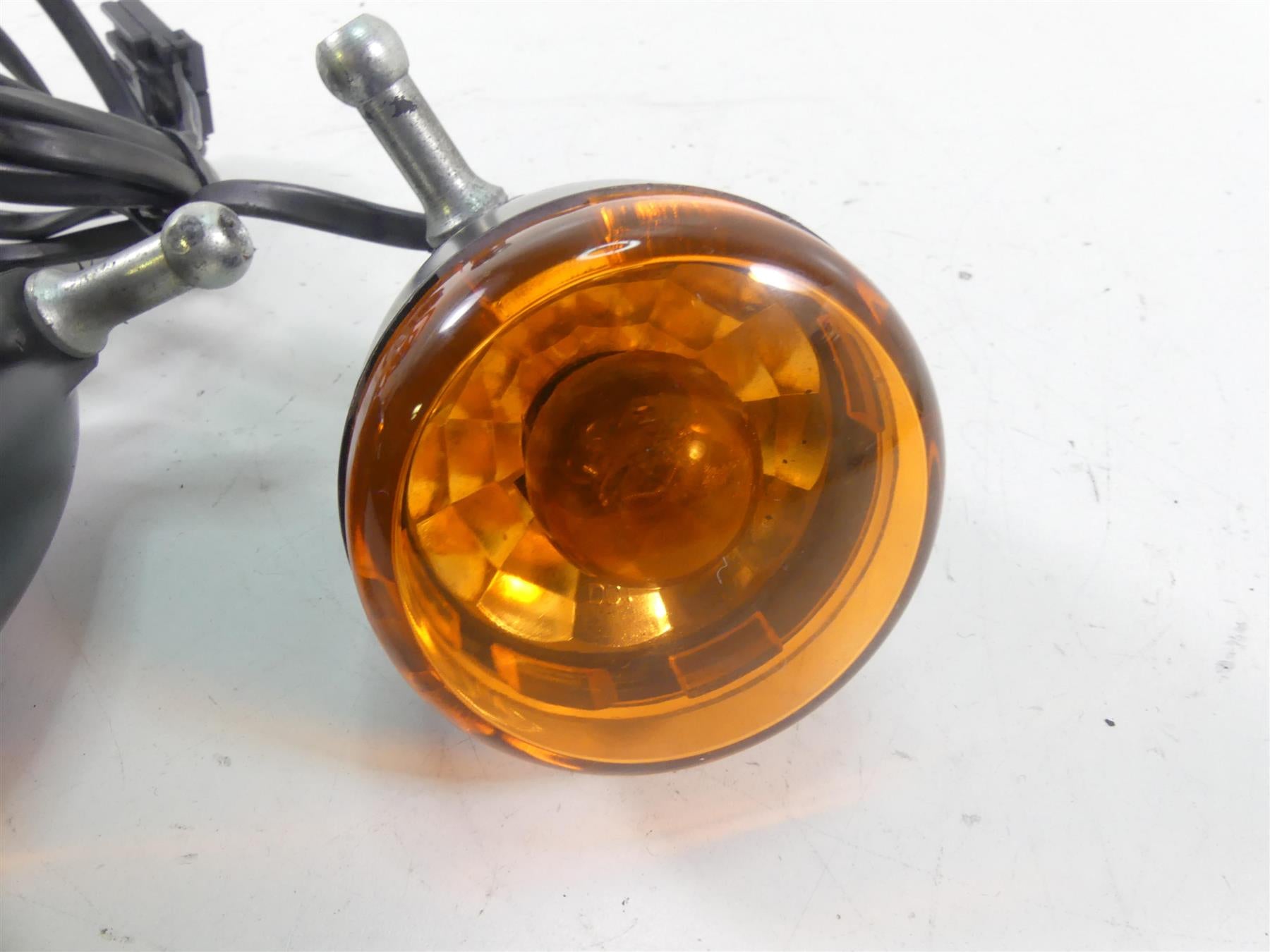 2007 Harley Sportster XL1200 Nightster Front Turn Signal Blinker Set 68972-00 {{ shop.shopifyCountryName }} - Mototech271