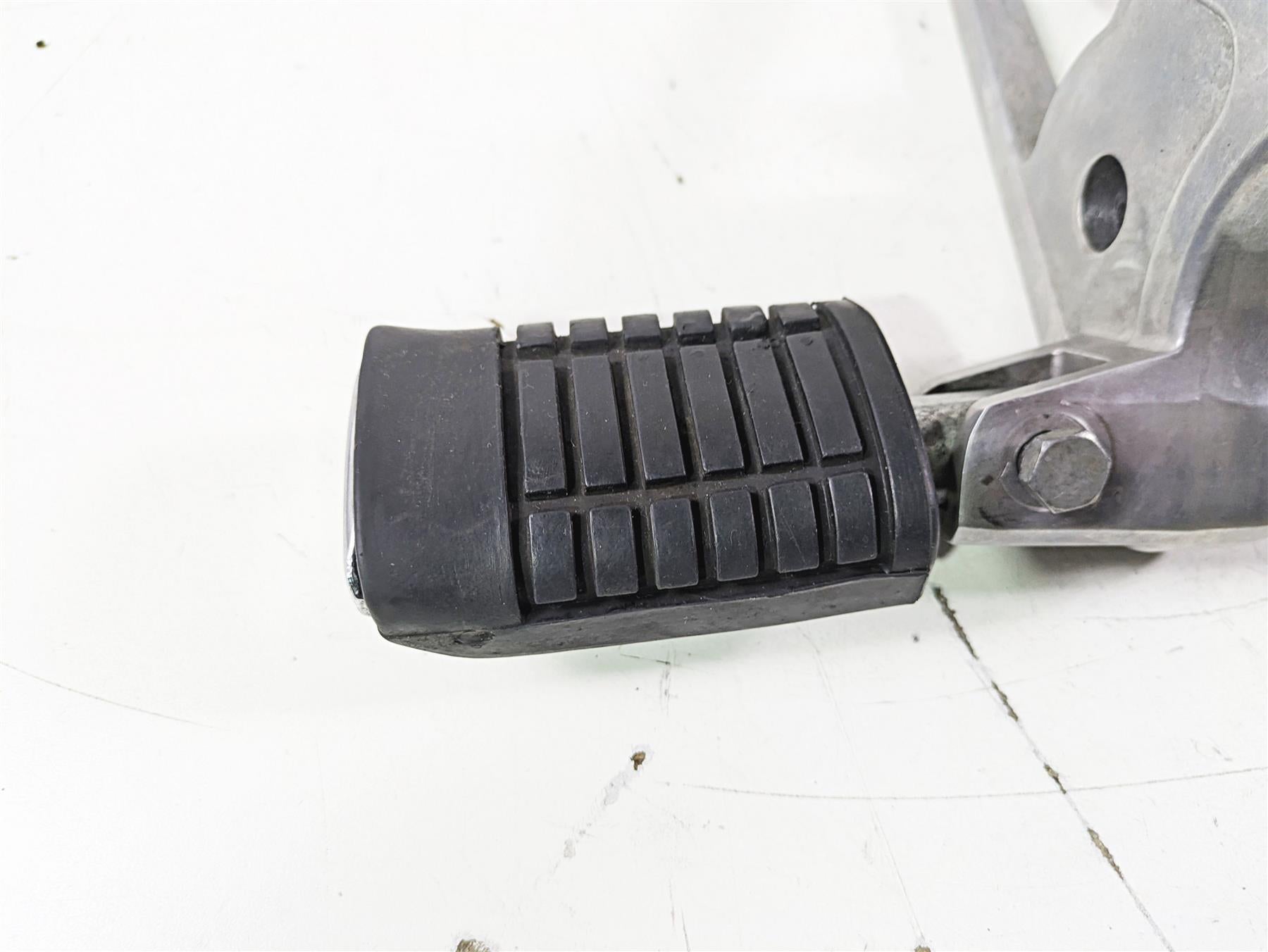 1998 Moto Guzzi California 1100 EV Rear Passenger Footpeg Set GU29443550 {{ shop.shopifyCountryName }} - Mototech271