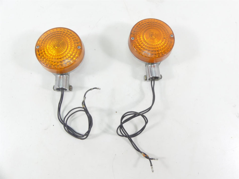 1980 Honda CB750C Custom Front Blinker Turn Signal Flasher Set 33400-460-671 {{ shop.shopifyCountryName }} - Mototech271