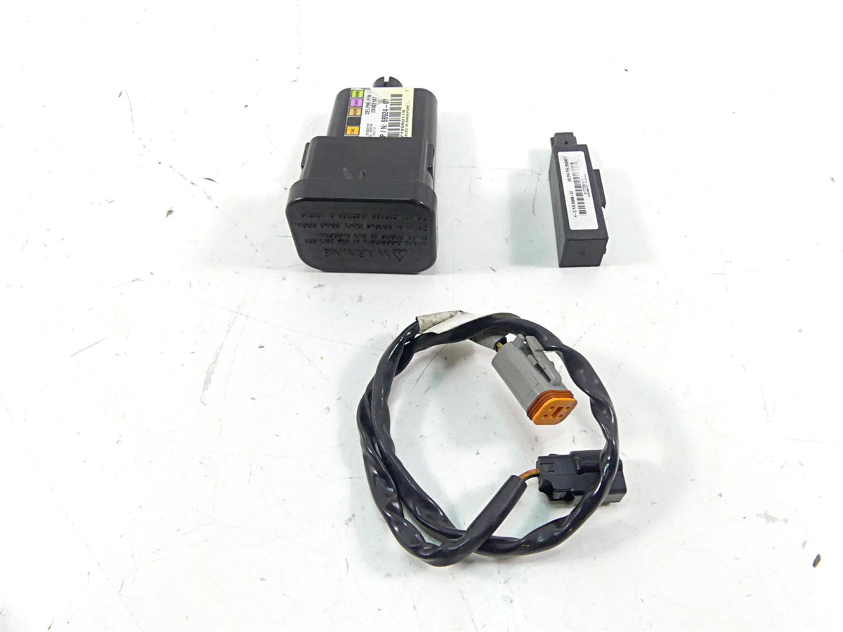2008 Harley Touring FLHX Street Glide Tssm Turn Signal Security Module 68924-07 {{ shop.shopifyCountryName }} - Mototech271