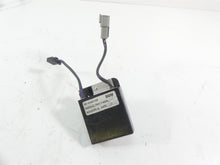 Load image into Gallery viewer, 2013 Harley Davidson VRSCF Muscle Turn Signal Flasher Module 69457-09 | Mototech271
