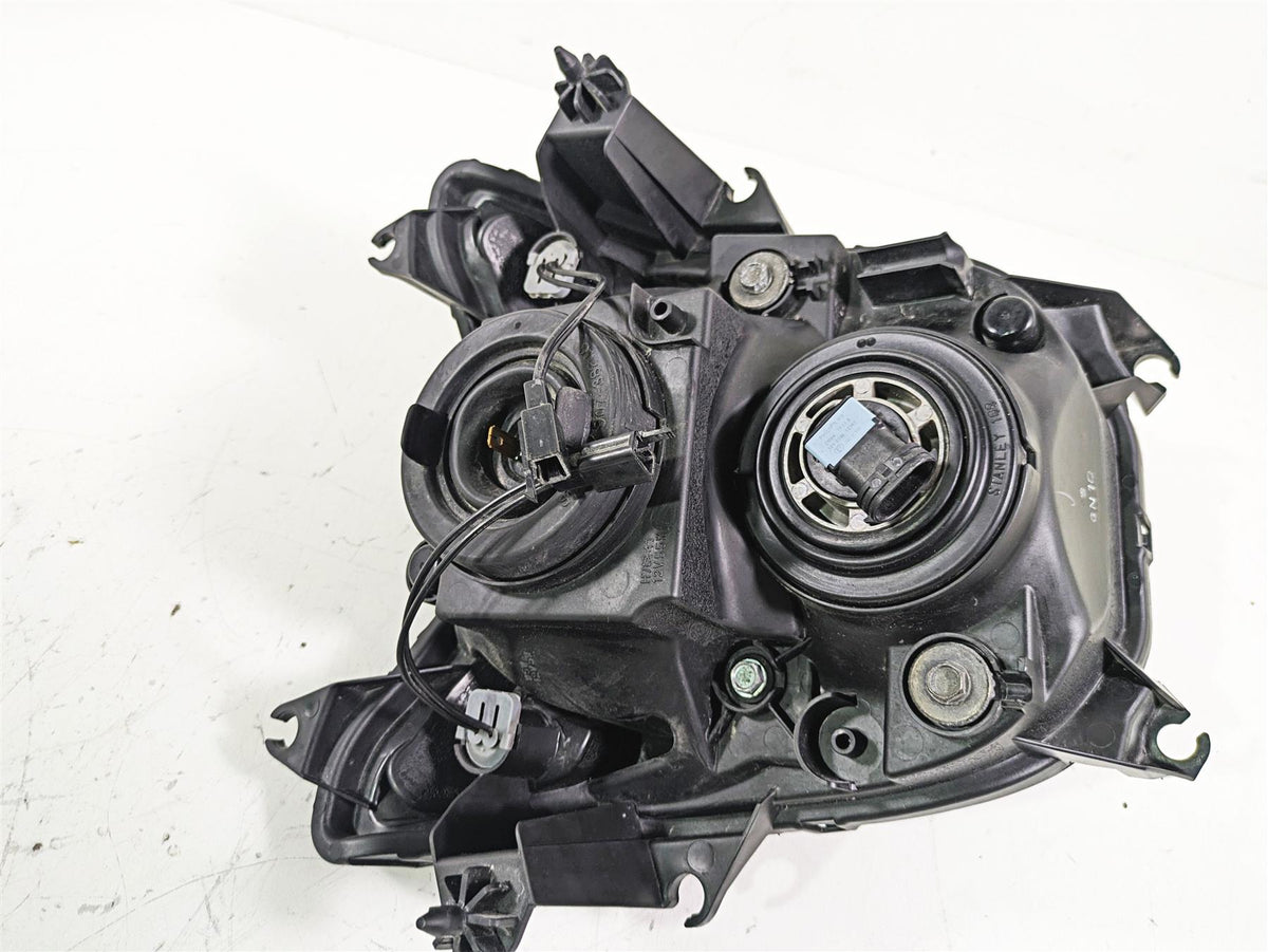 2018 Suzuki GSX1300 R Hayabusa Headlight Head Light Lamp - Read 35100-15H31-999 {{ shop.shopifyCountryName }} - Mototech271
