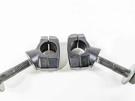 2016 Victory Cross Country Black Handlebar Holder Riser Mount Set 5139570 {{ shop.shopifyCountryName }} - Mototech271