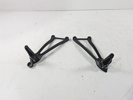 2020 Kawasaki ZX6R Ninja Passenger Footpeg Foot Peg Set 35063-0444-18R {{ shop.shopifyCountryName }} - Mototech271