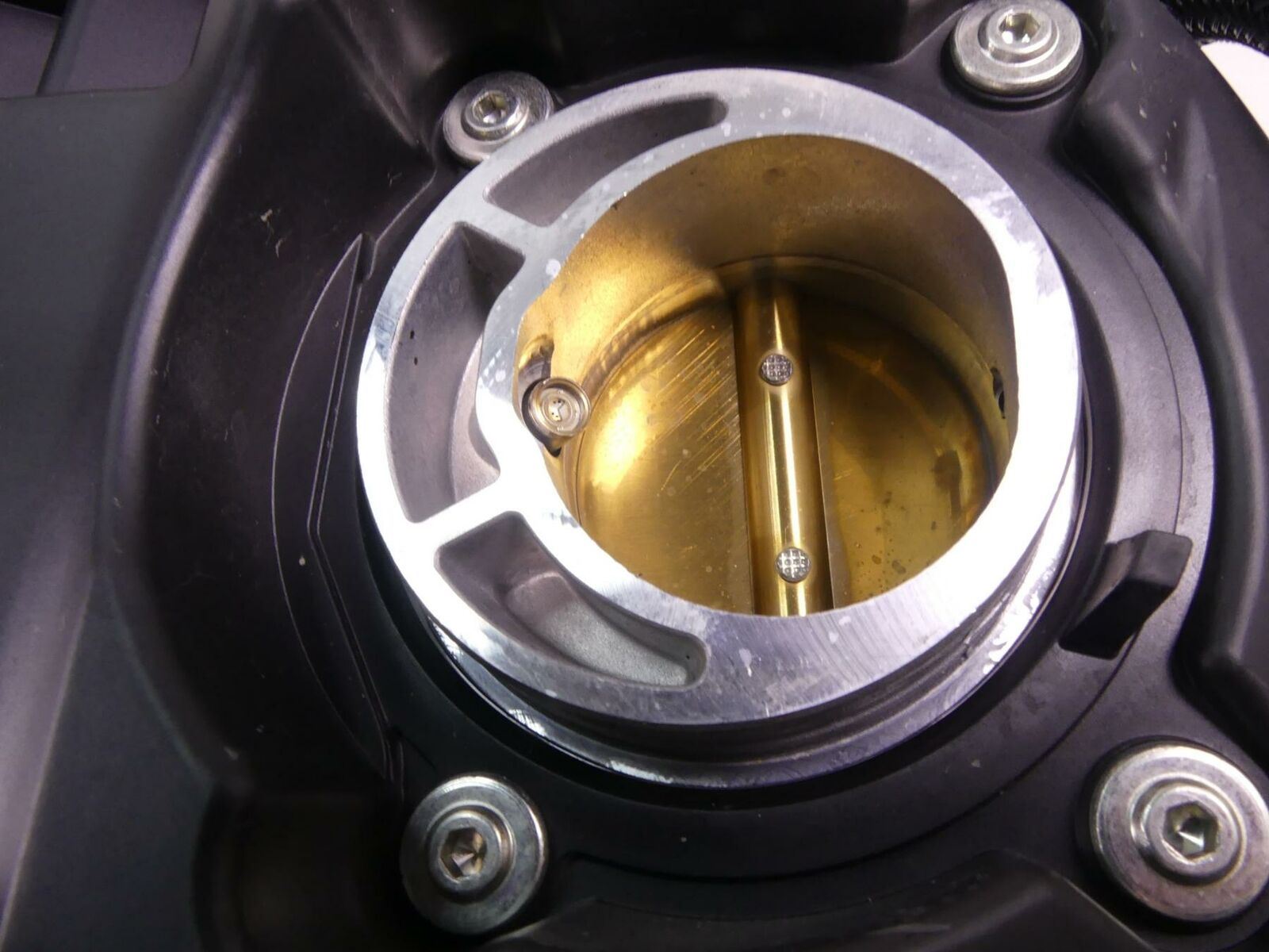 2019 Ducati Supersport 939 S Throttle Body Air Box Filter Breather 28240932A {{ shop.shopifyCountryName }} - Mototech271