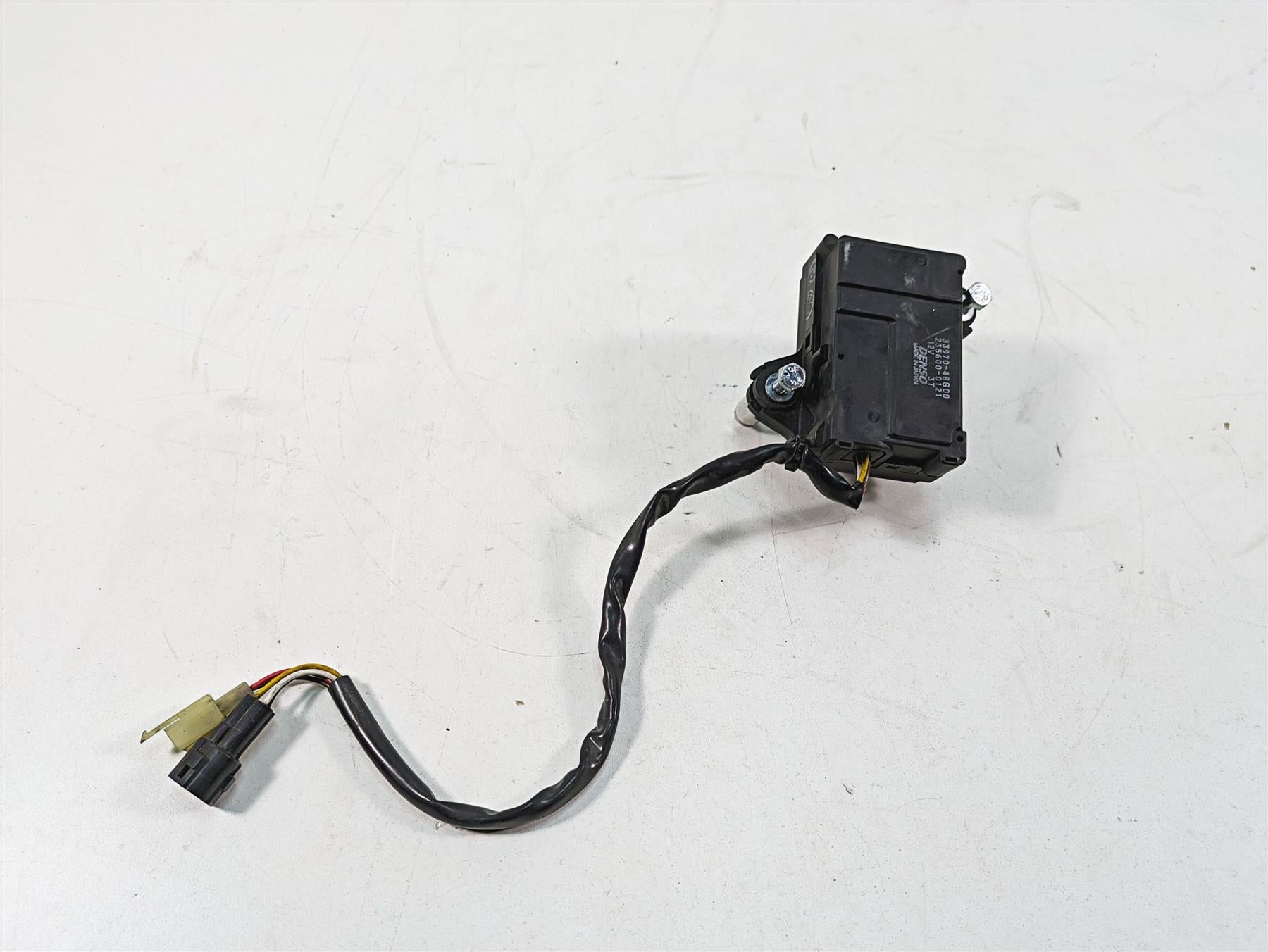 2016 Suzuki M109R VZR1800 Denso Exhaust Header Servo 33970-48G00 {{ shop.shopifyCountryName }} - Mototech271