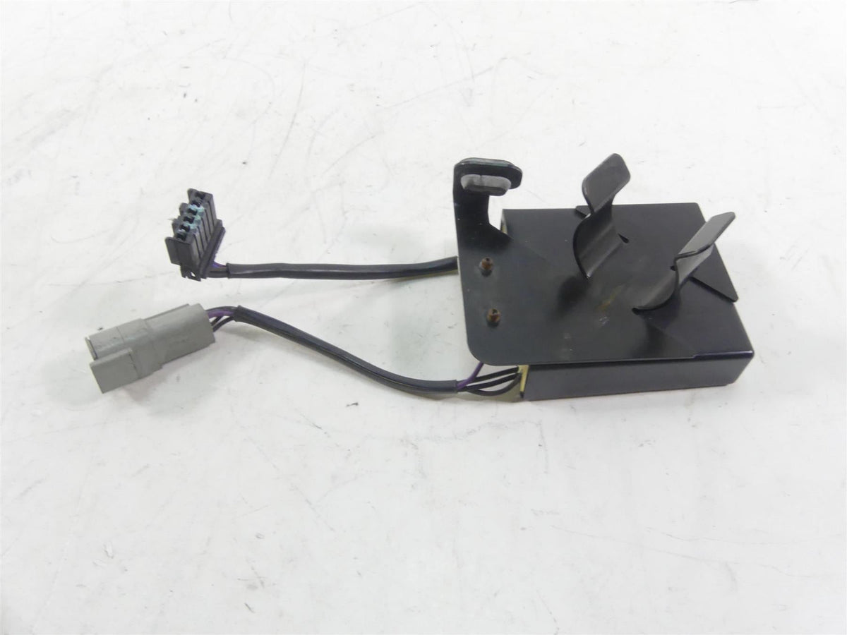 2011 Harley VRSCF Muscle Rod Rear Light Turn Signal Module Unit 69457-09 {{ shop.shopifyCountryName }} - Mototech271