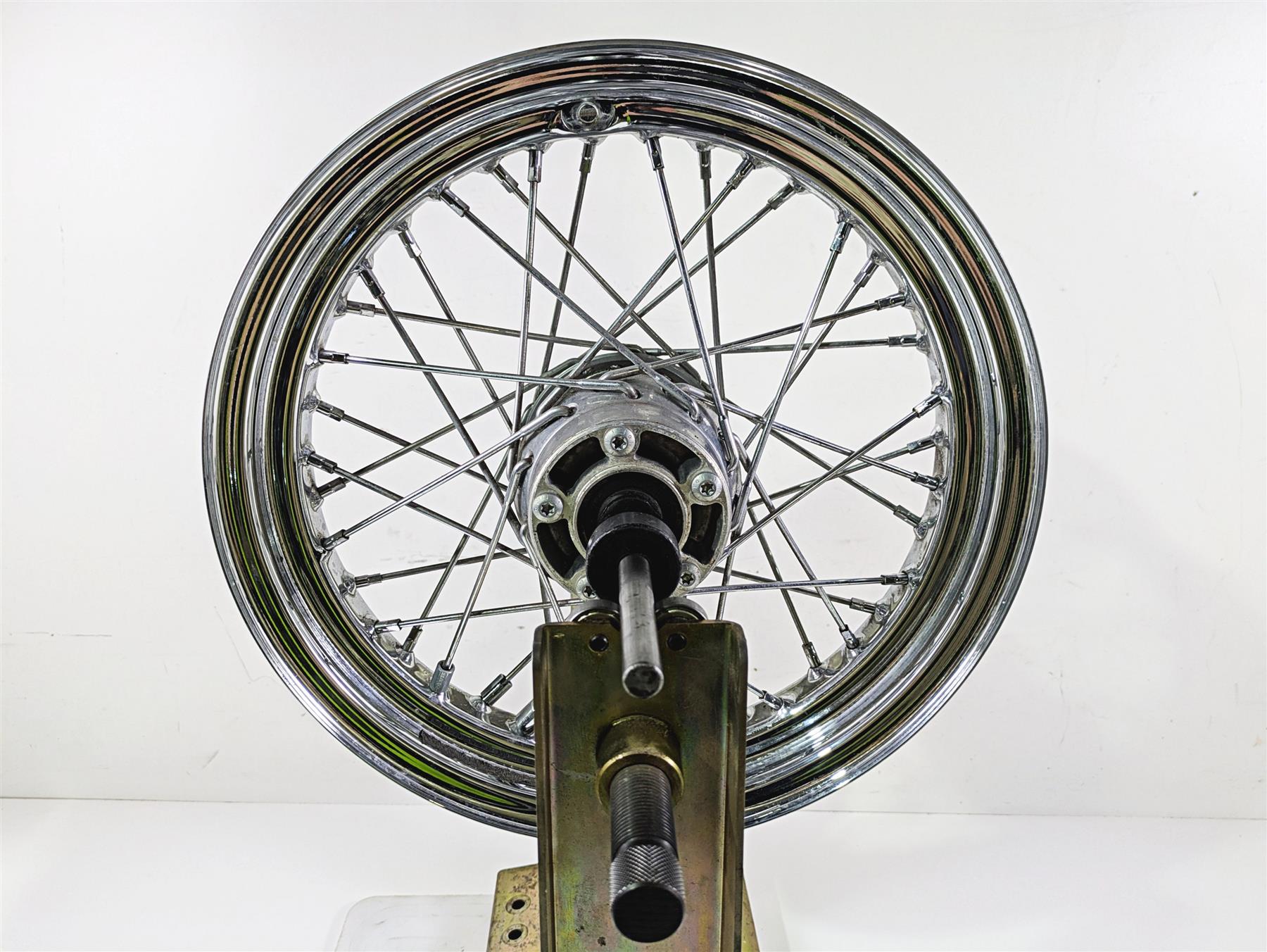 2016 Harley Touring FLHR Road King 16x3 Front Wheel Spoke Rim - Read 40960-09 {{ shop.shopifyCountryName }} - Mototech271