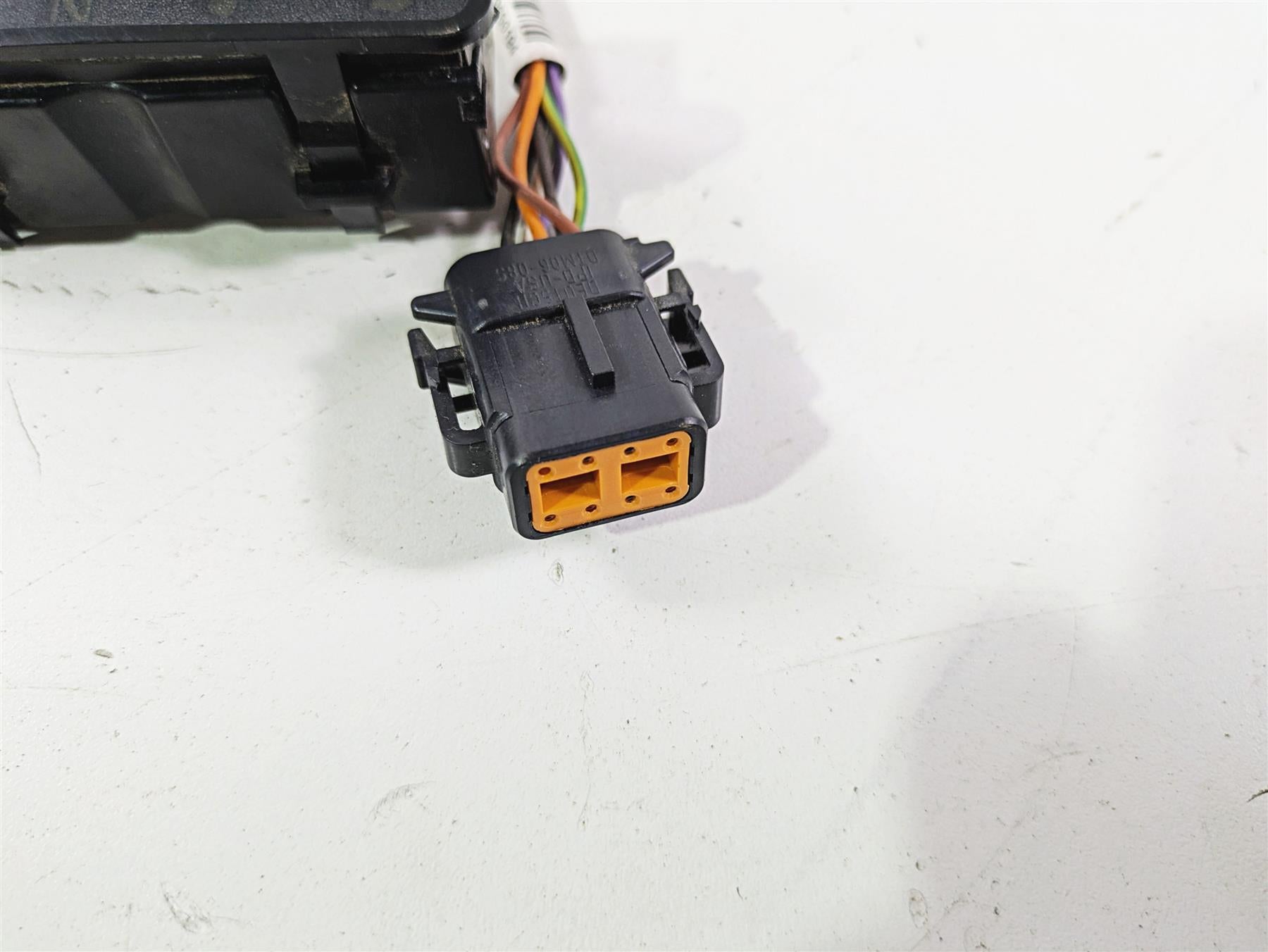 2011 Harley FXDC Dyna Super Glide Instrument Indicator Lights 68113-99C {{ shop.shopifyCountryName }} - Mototech271
