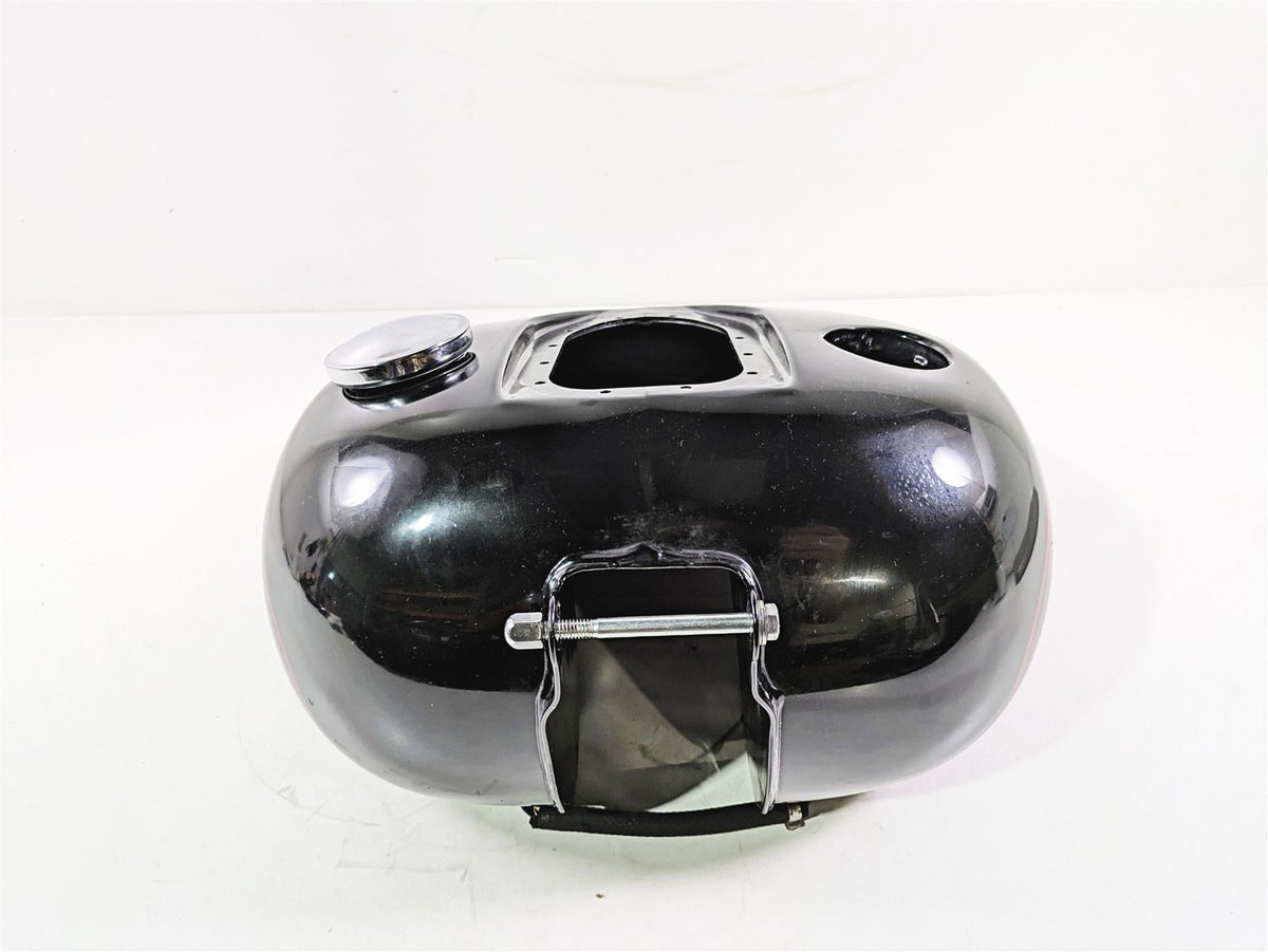 2016 Harley FXDL Dyna Low Rider Fuel Gas Petrol Tank Reservoir - Read 61593-10 {{ shop.shopifyCountryName }} - Mototech271