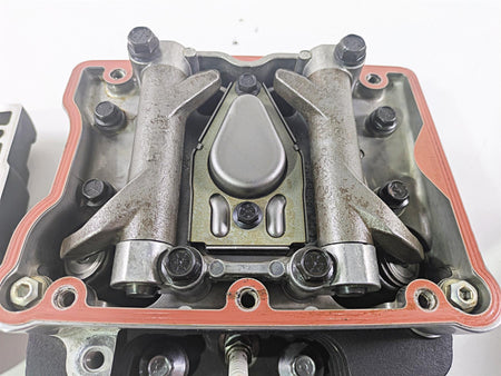2014 Harley FXDF Dyna Fat Bob Rear Cylinderhead Cylinder Head Set 17179-06 {{ shop.shopifyCountryName }} - Mototech271