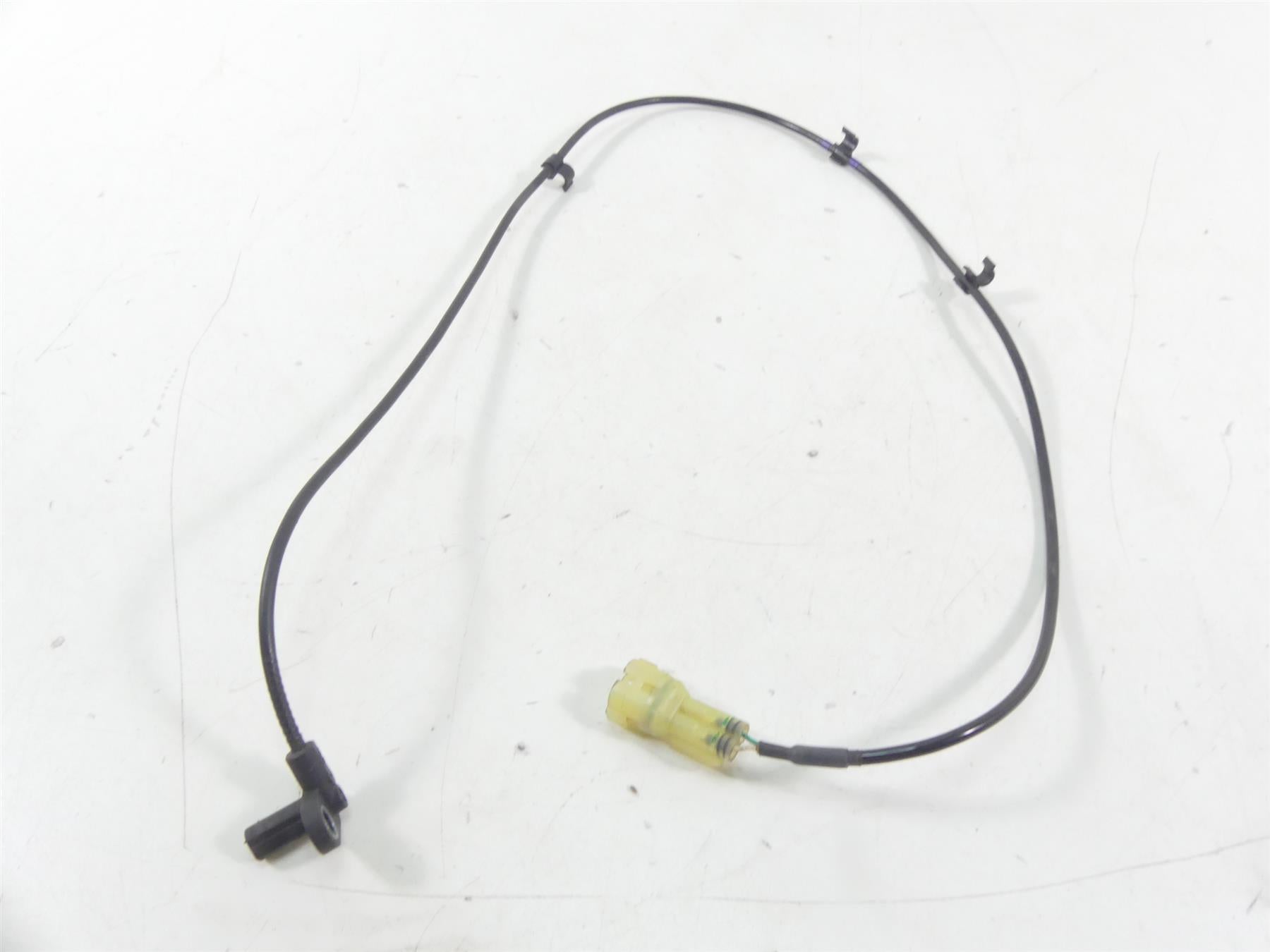 2019 Triumph Street Triple 765R Rear Abs Brake Wheel Speed Sensor T2021672 {{ shop.shopifyCountryName }} - Mototech271