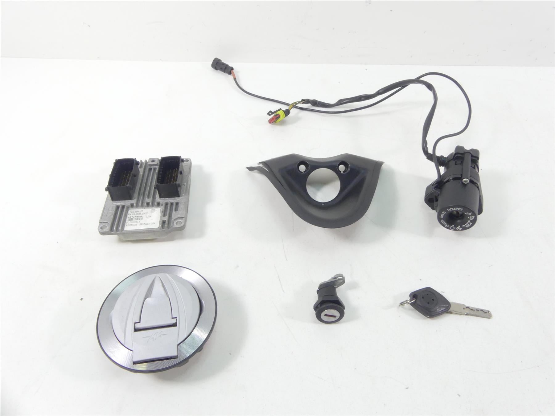 2012 Mv Agusta Brutale 1090 R Ignition Switch Cdi Ecu Ecm Module 8C00B5568 {{ shop.shopifyCountryName }} - Mototech271