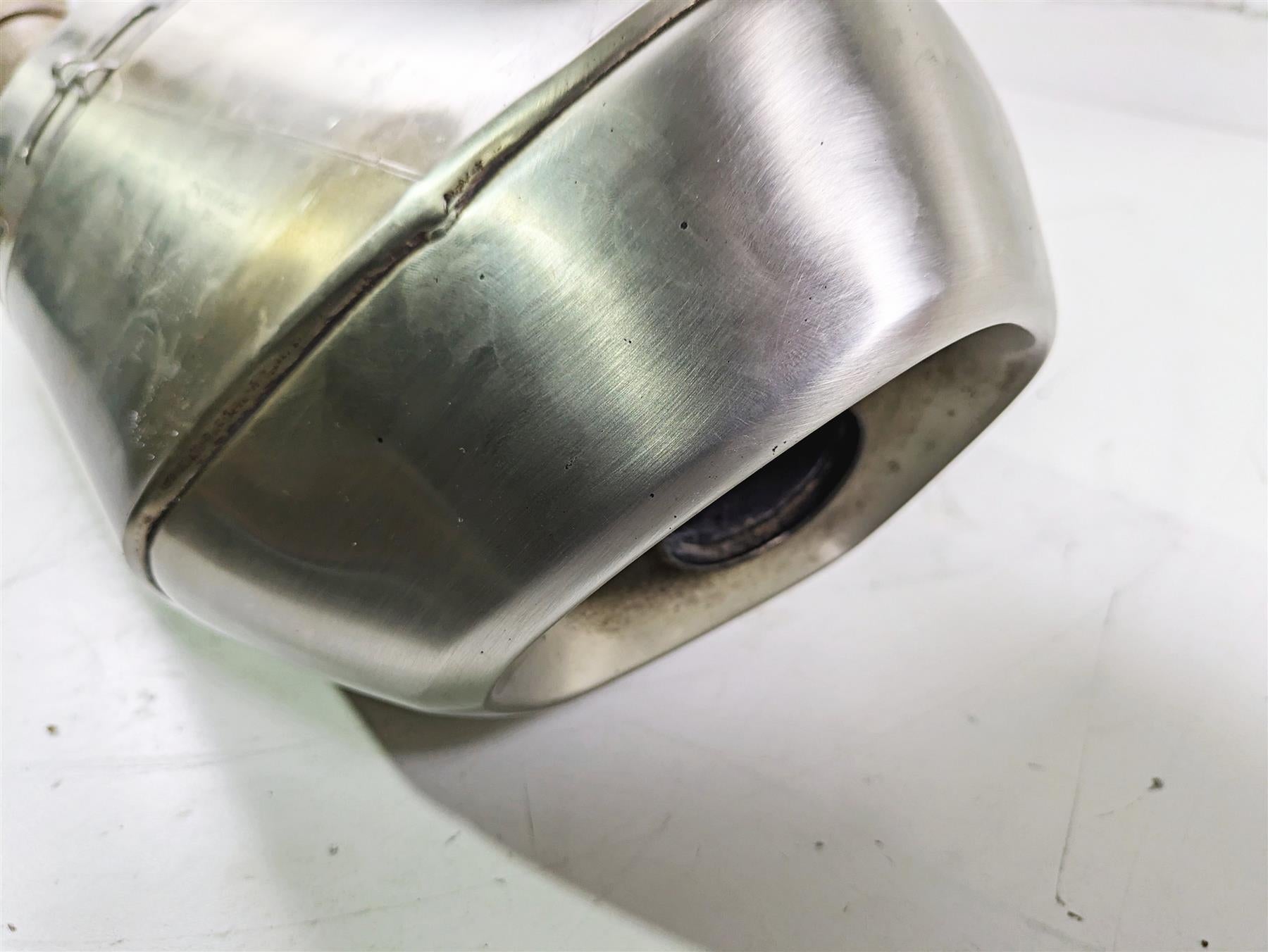 2016 BMW R1200RS K54 Exhaust Muffler Pipe Silencer 18518525268 {{ shop.shopifyCountryName }} - Mototech271