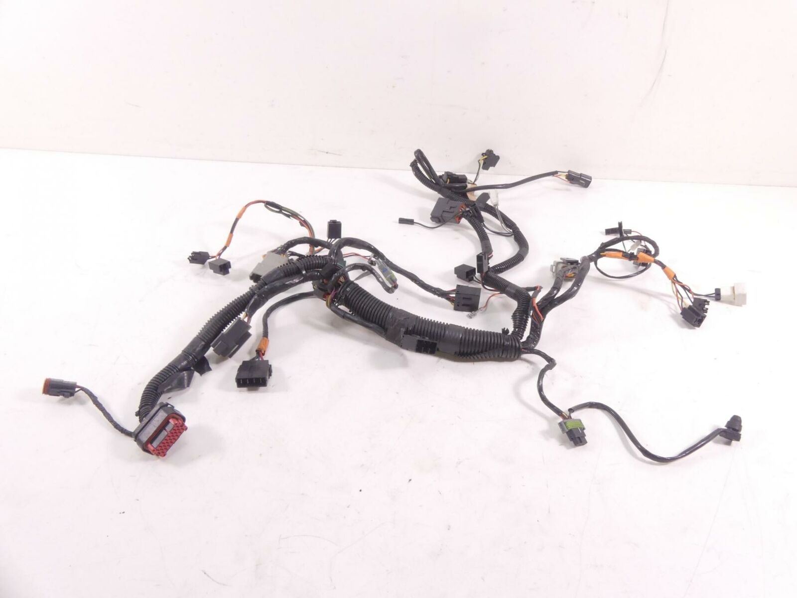 2005 Harley Touring CVO FLHTCSE Electra Glide  Front Fairing Wiring 70232-04 | Mototech271