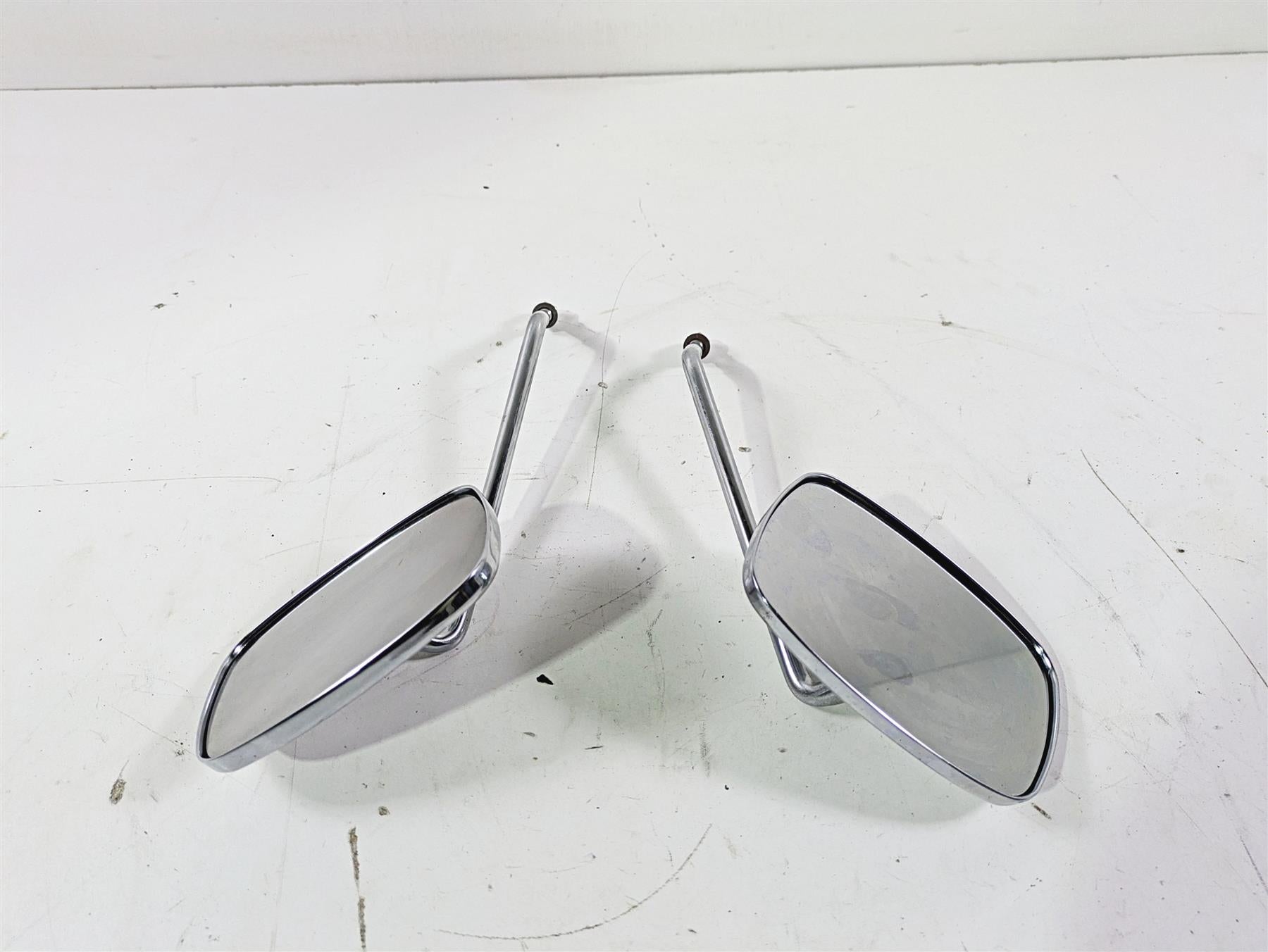 2008 Harley Touring FLHTP Electra Glide Rear View Mirror Set 91904-86A 91902-86A {{ shop.shopifyCountryName }} - Mototech271