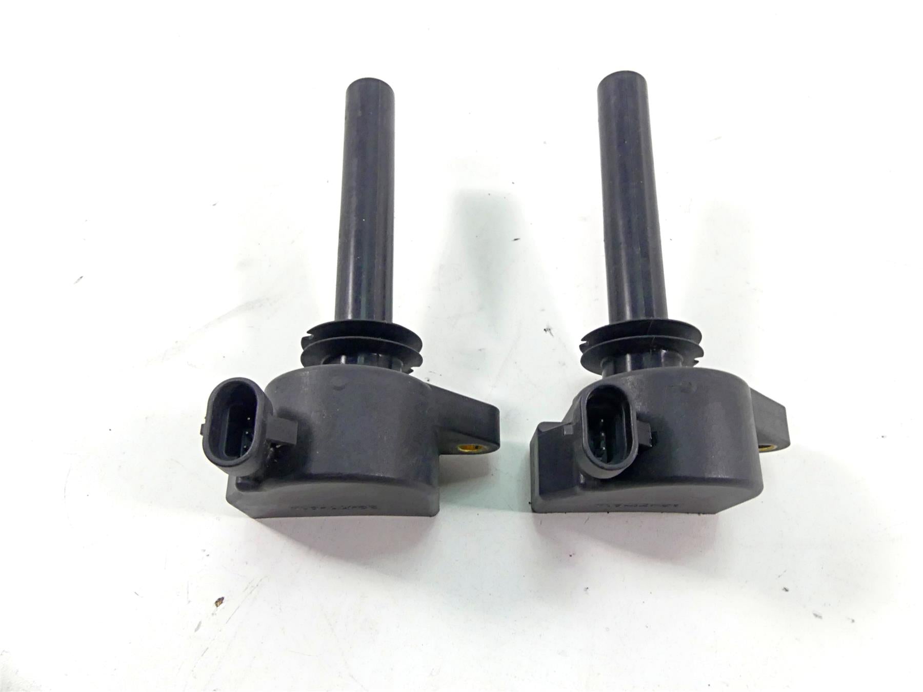 2015 Harley VRSCF Muscle V-Rod Ignition Coils Stick Coil Set 32477-01A {{ shop.shopifyCountryName }} - Mototech271