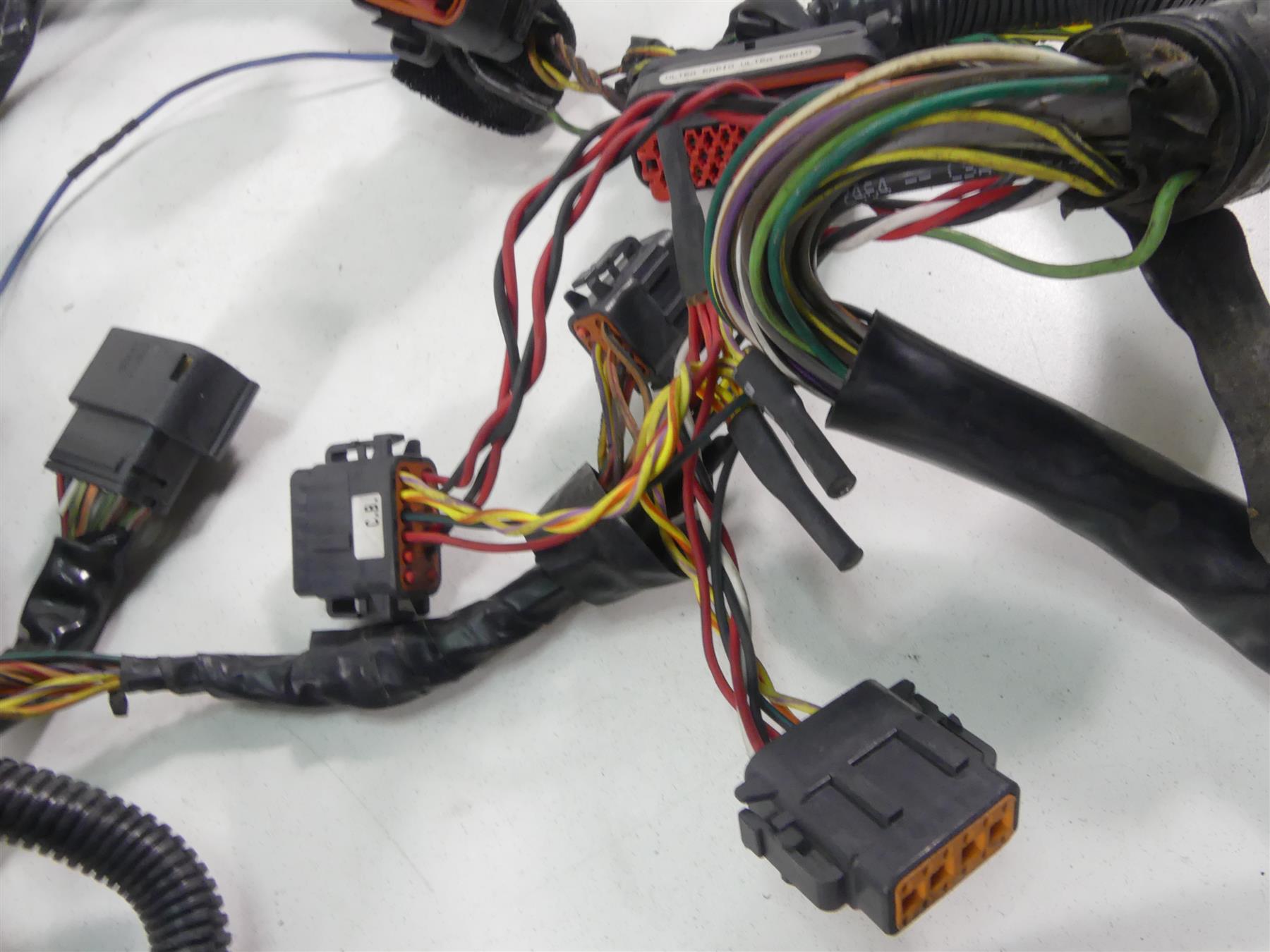 2012 Harley CVO FLHX SE3 Street Glide Front Fairing Interconnect Wiring 69200158 {{ shop.shopifyCountryName }} - Mototech271