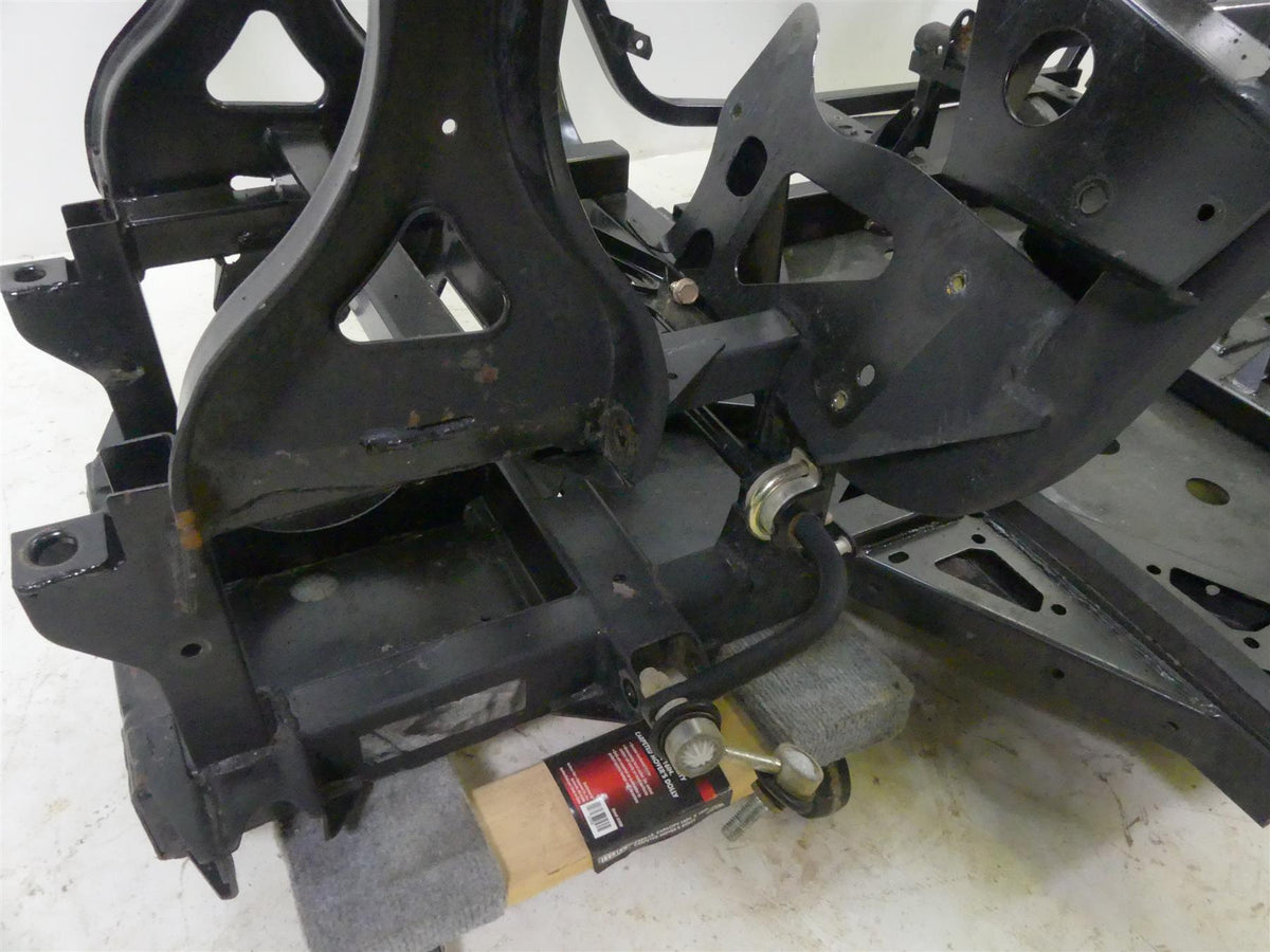 2020 Can-Am Commander 1000R XT Main Frame Chassis -Read Cln Clr Tl 715004811 {{ shop.shopifyCountryName }} - Mototech271