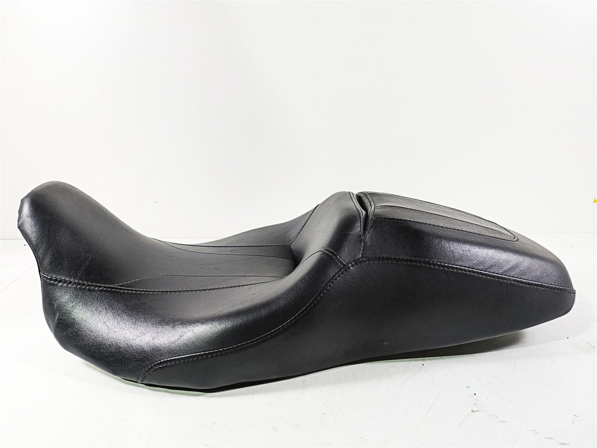 2020 Harley Touring FLHT Electra Glide Front Rider Low Seat Saddle 52000060 {{ shop.shopifyCountryName }} - Mototech271