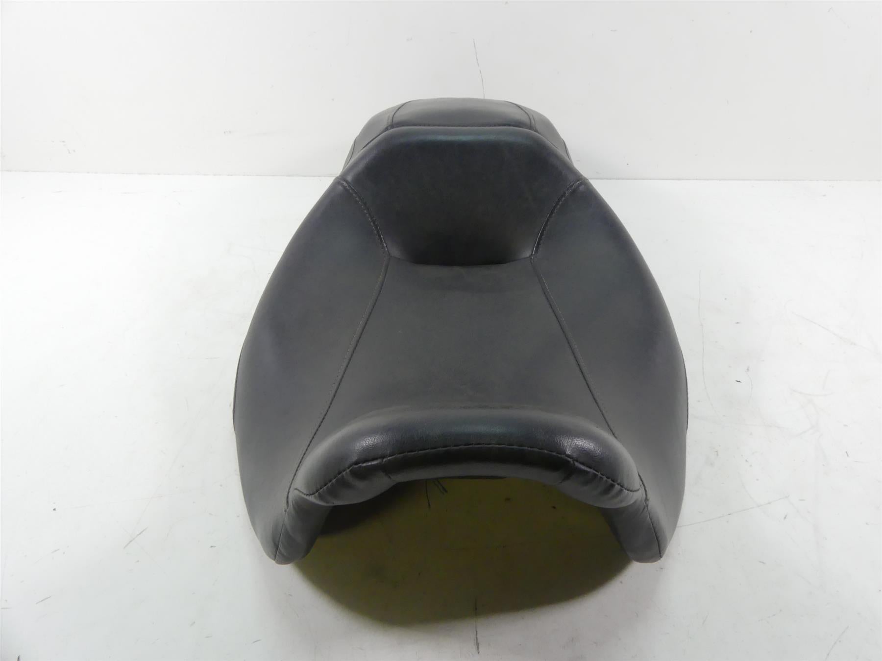 2014 Harley Touring FLHX Street Glide Driver Rider Dual Saddle Seat Low 52320-11 {{ shop.shopifyCountryName }} - Mototech271